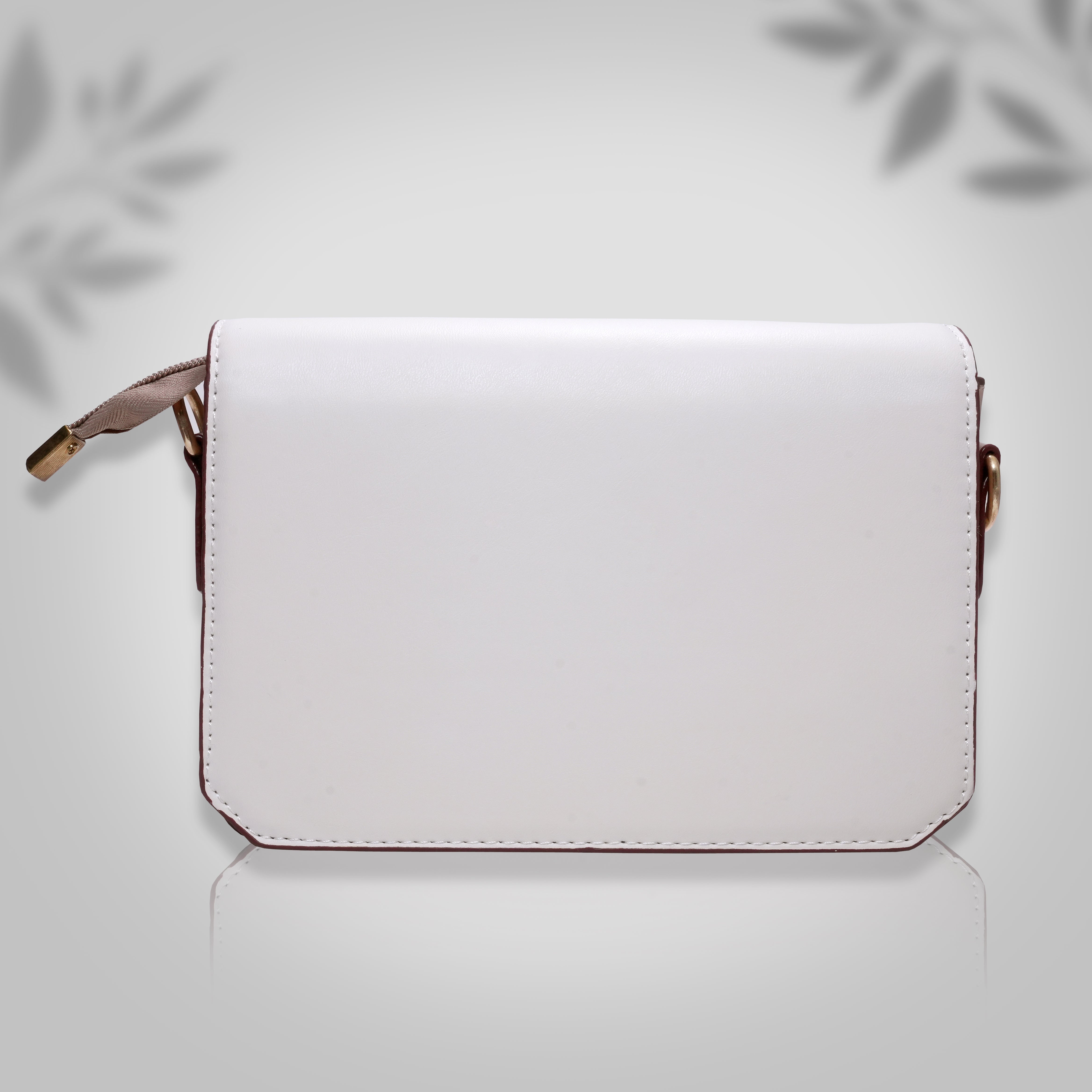 Women Sleek Leather Shoulder Bag