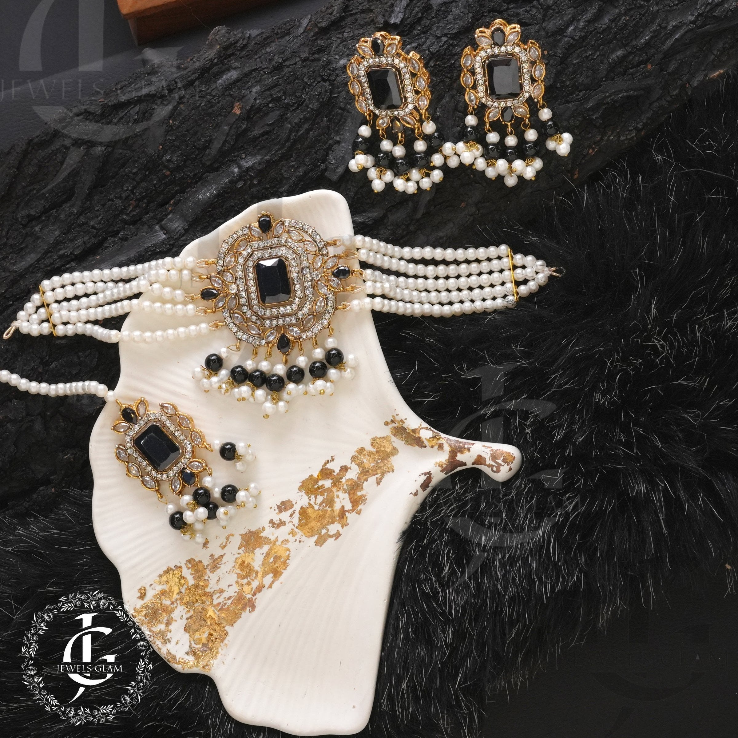 American Diamond Choker Set With Tika Black