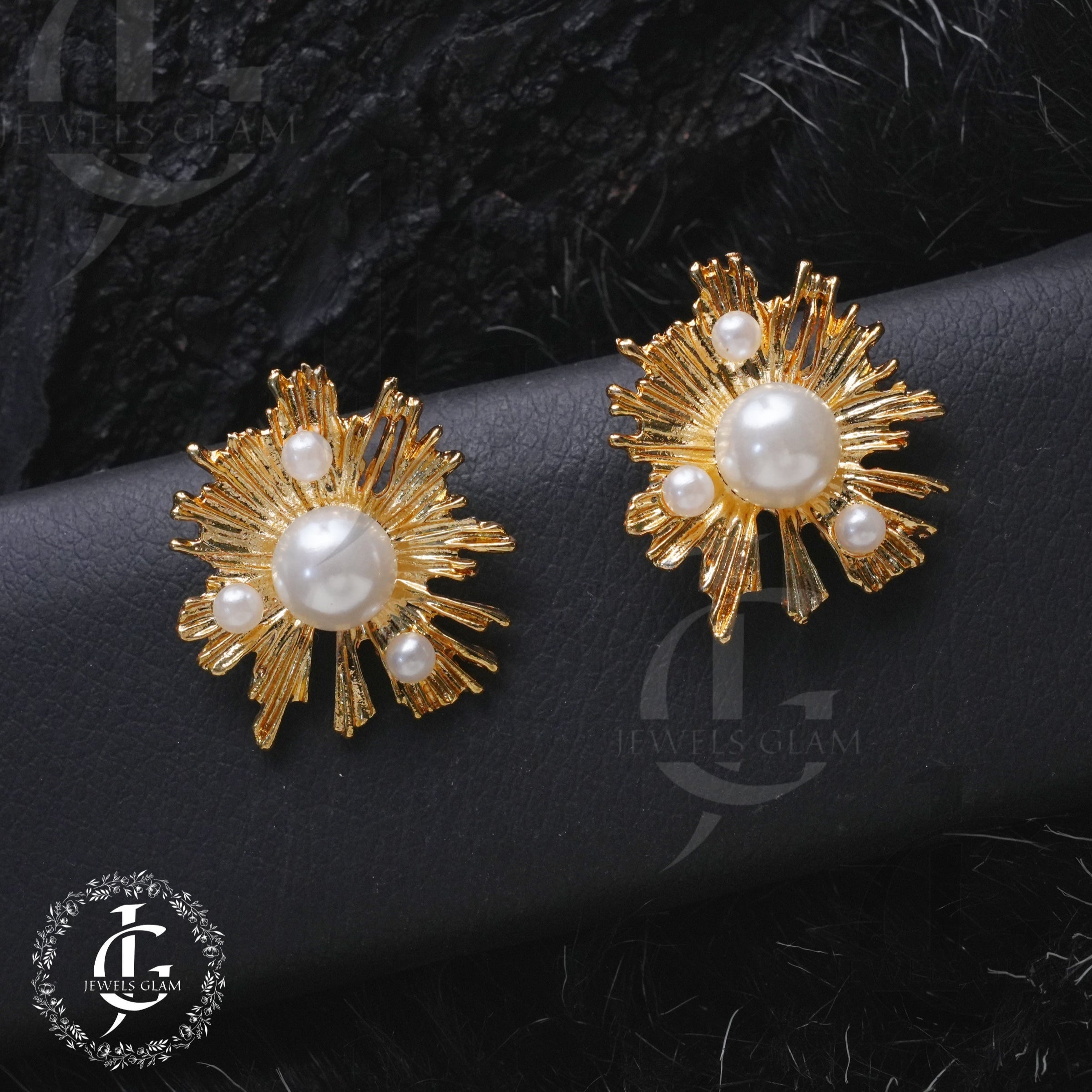 Gold Pearl Earrings