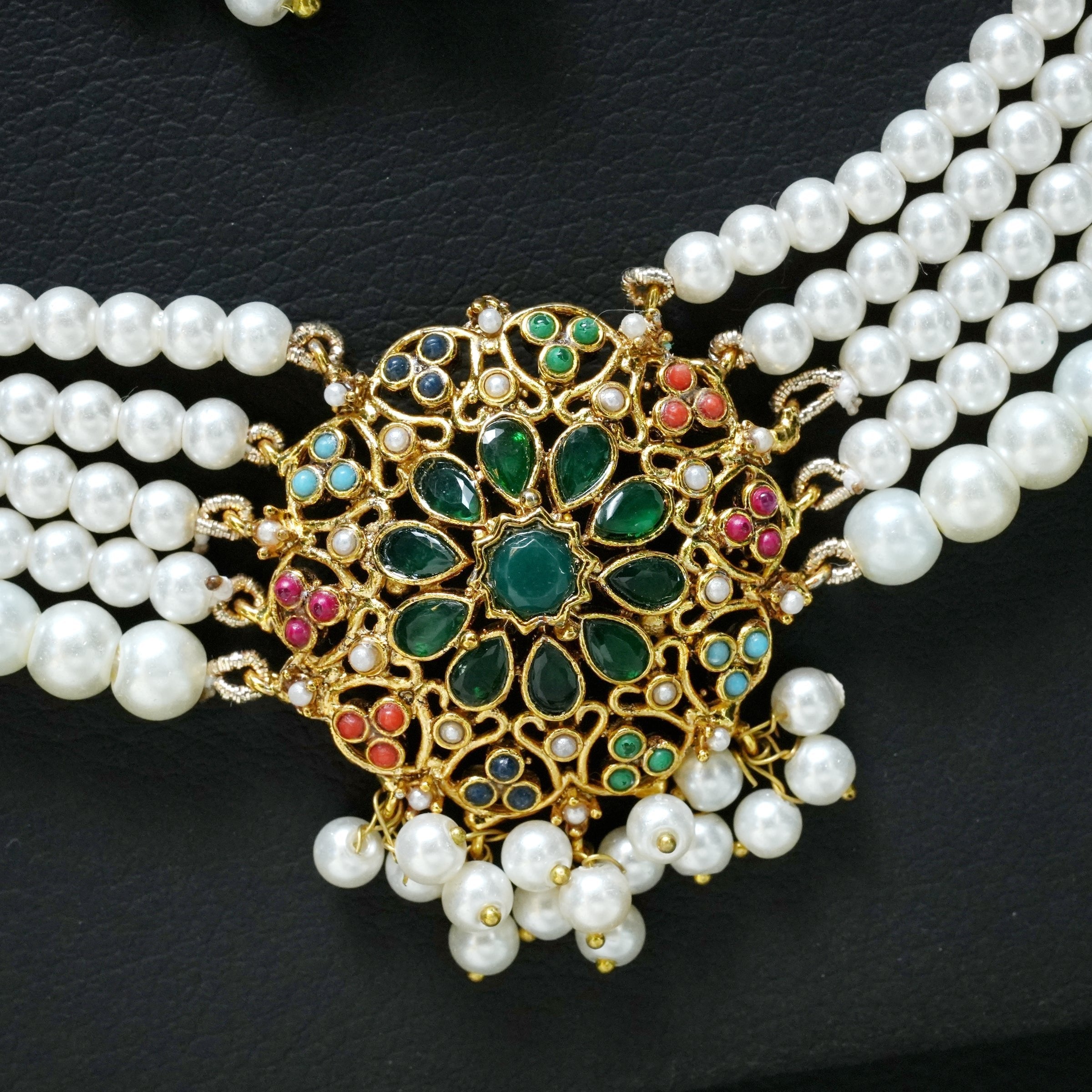 Nauratan Choker Set With Earrings and Tikka
