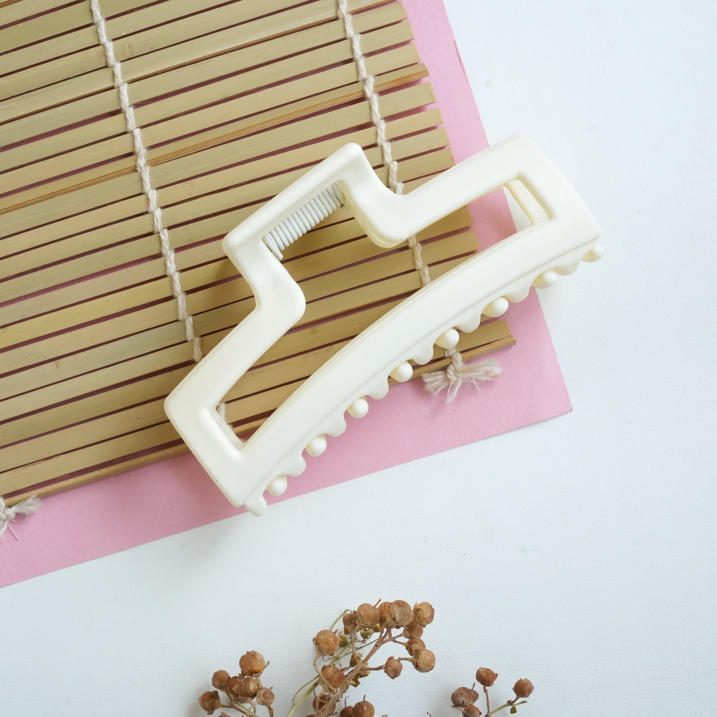 Minimalist Matte Hair Catcher