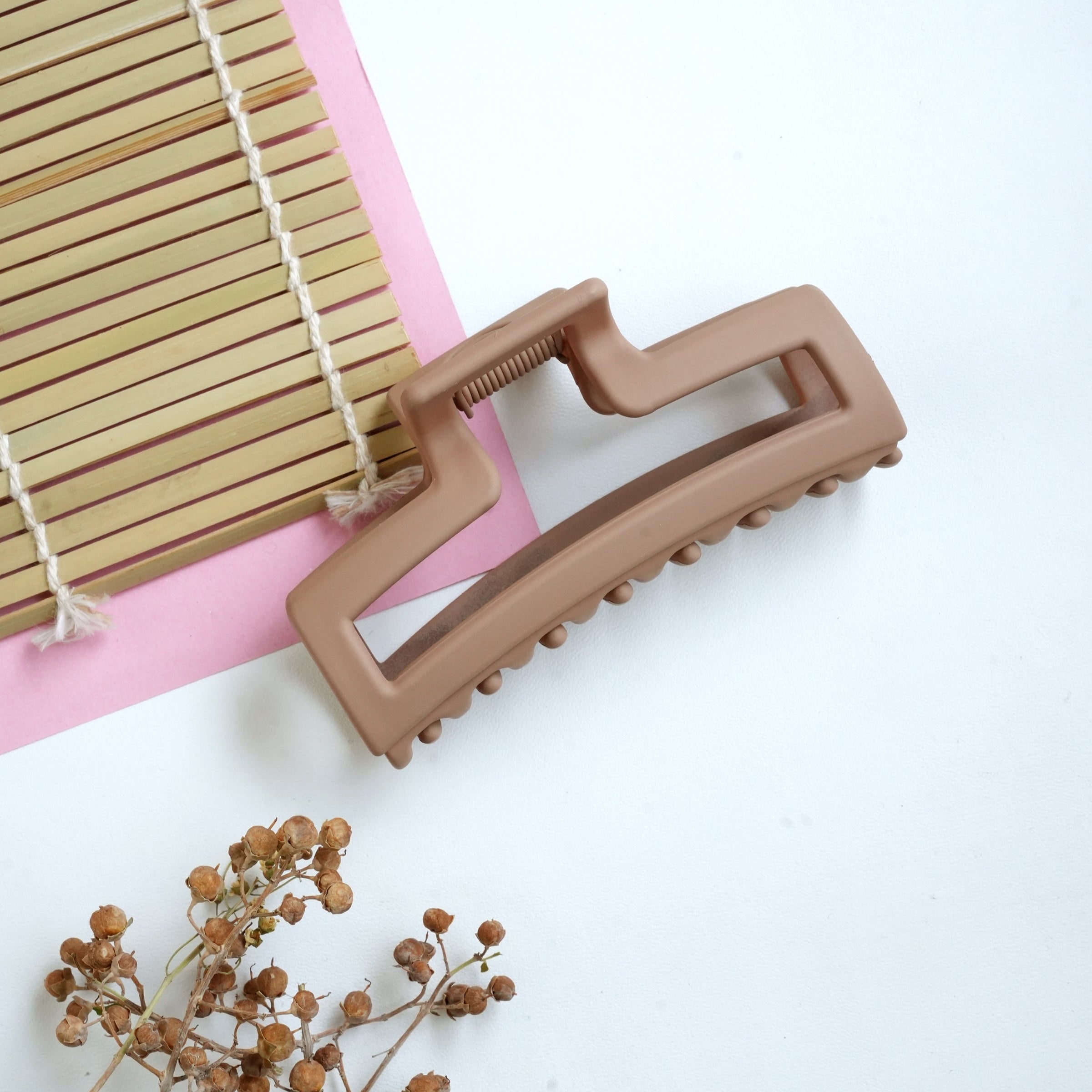 Minimalist Matte Hair Catcher
