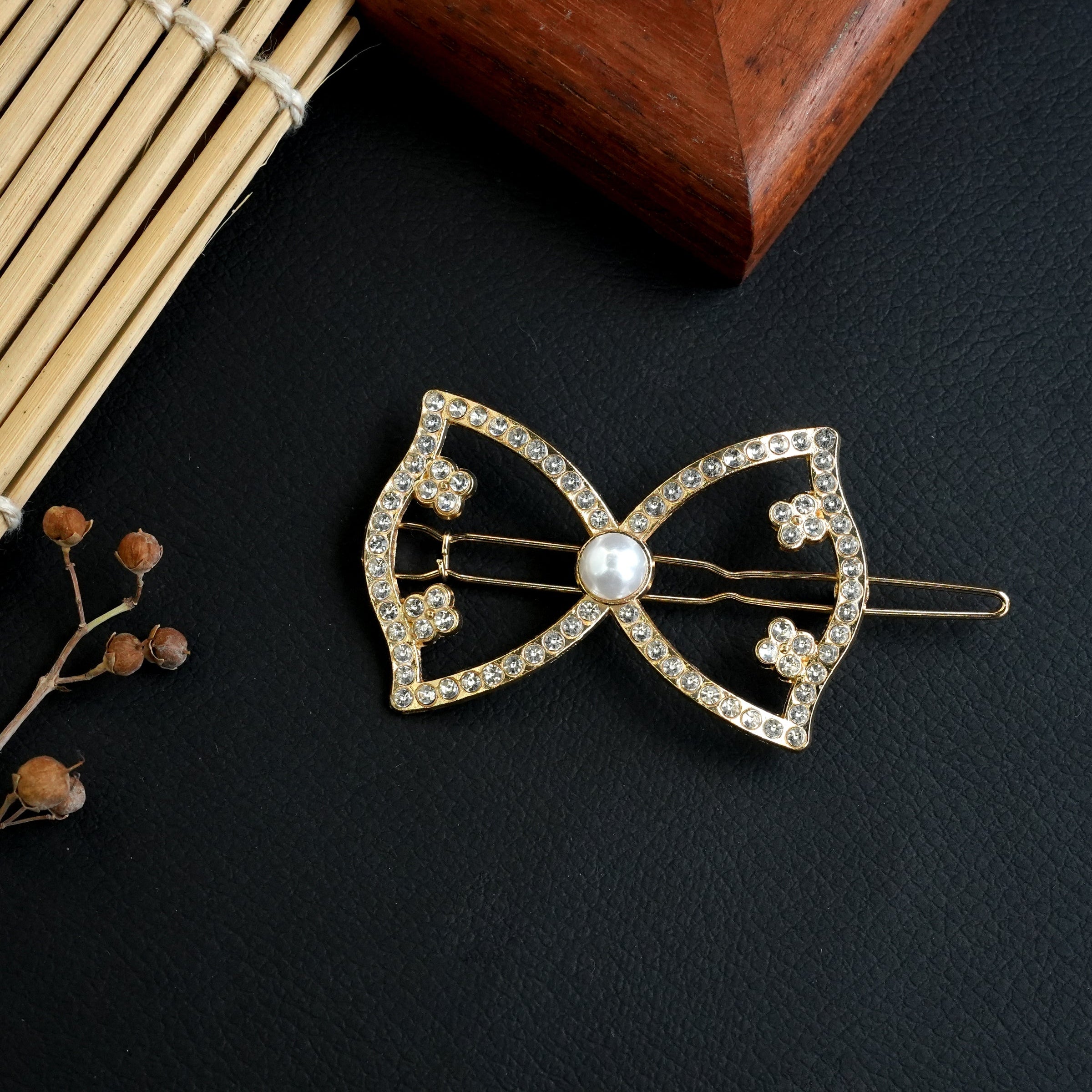 Crystal Pearl Clover Metal Hair Pin