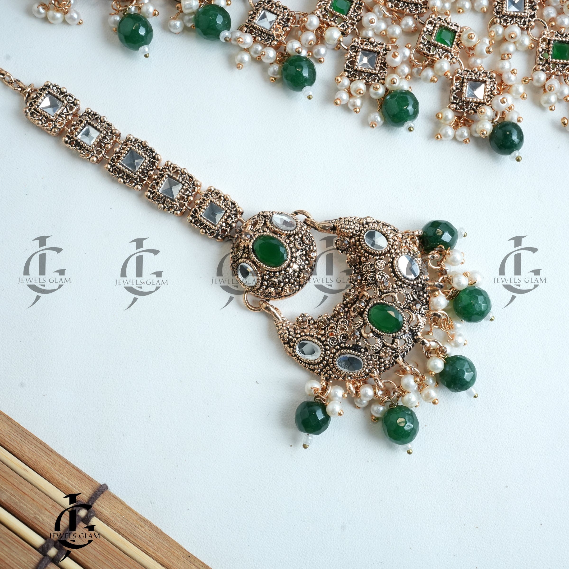 Emerald Charm Chandbali Bridal Jewelry Set