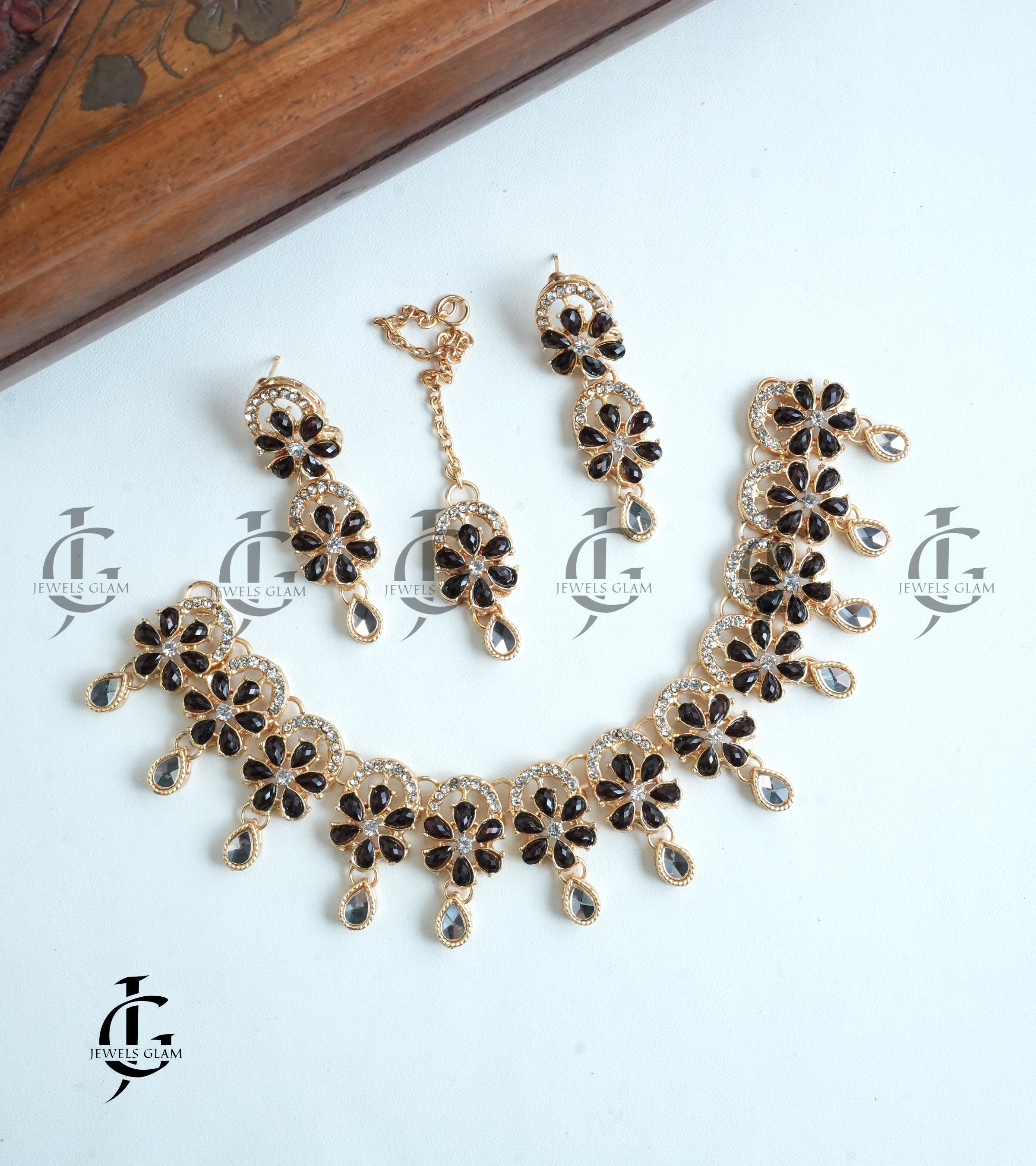 Crystal Petal Charm Necklace Set