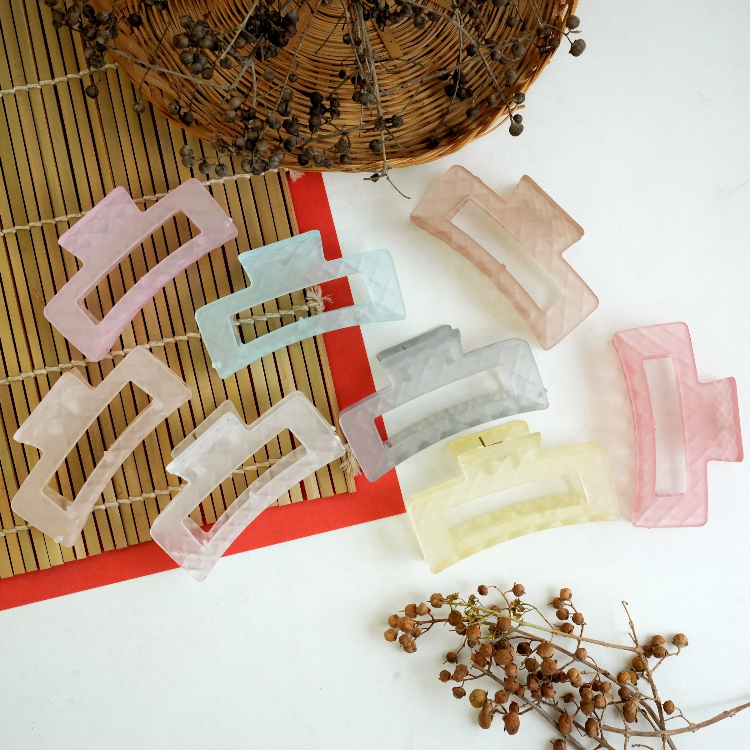 Matte Marble Hair Catcher Claw Clip
