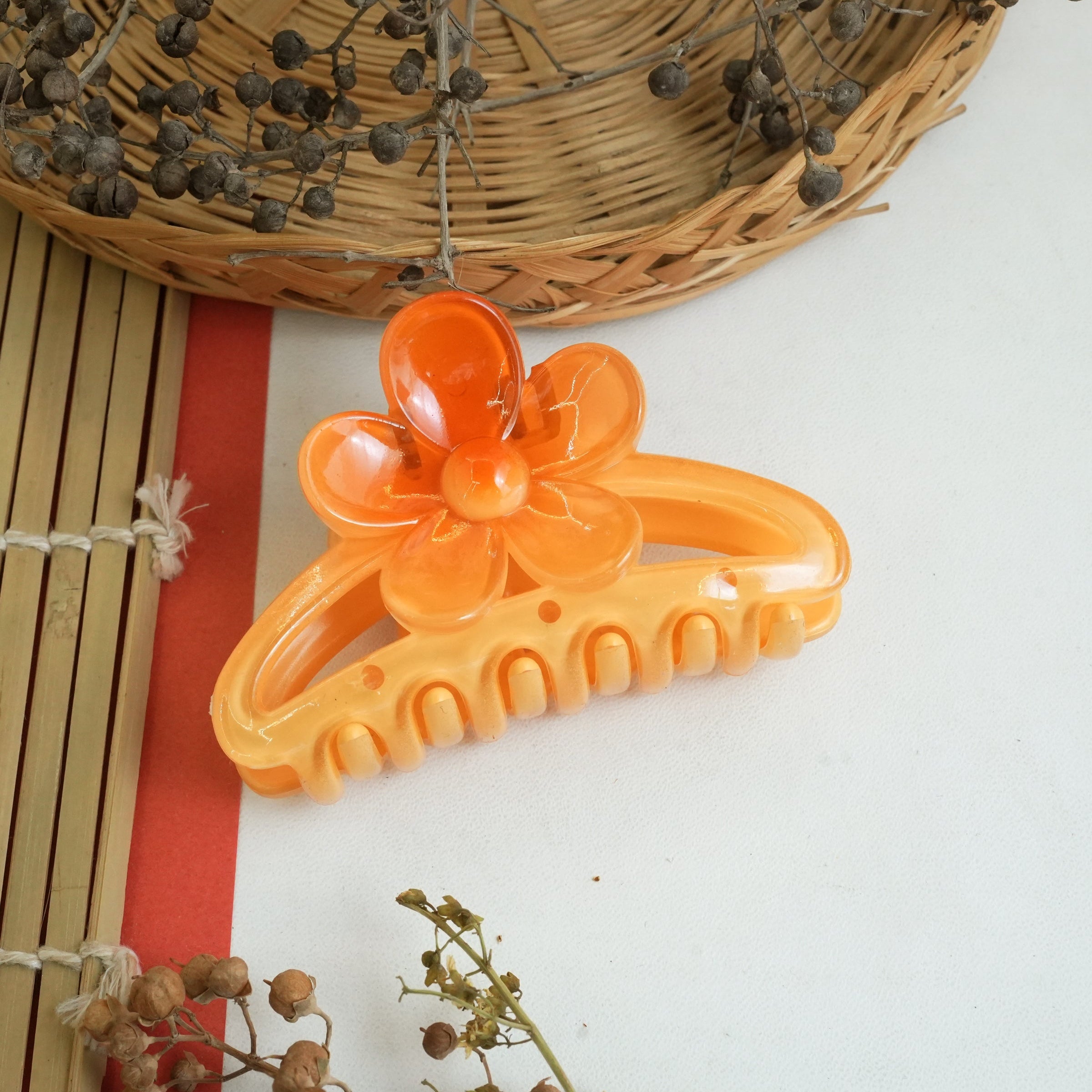 Vibrant Floral Hair Claws – Add a Pop of Color to Your Style!