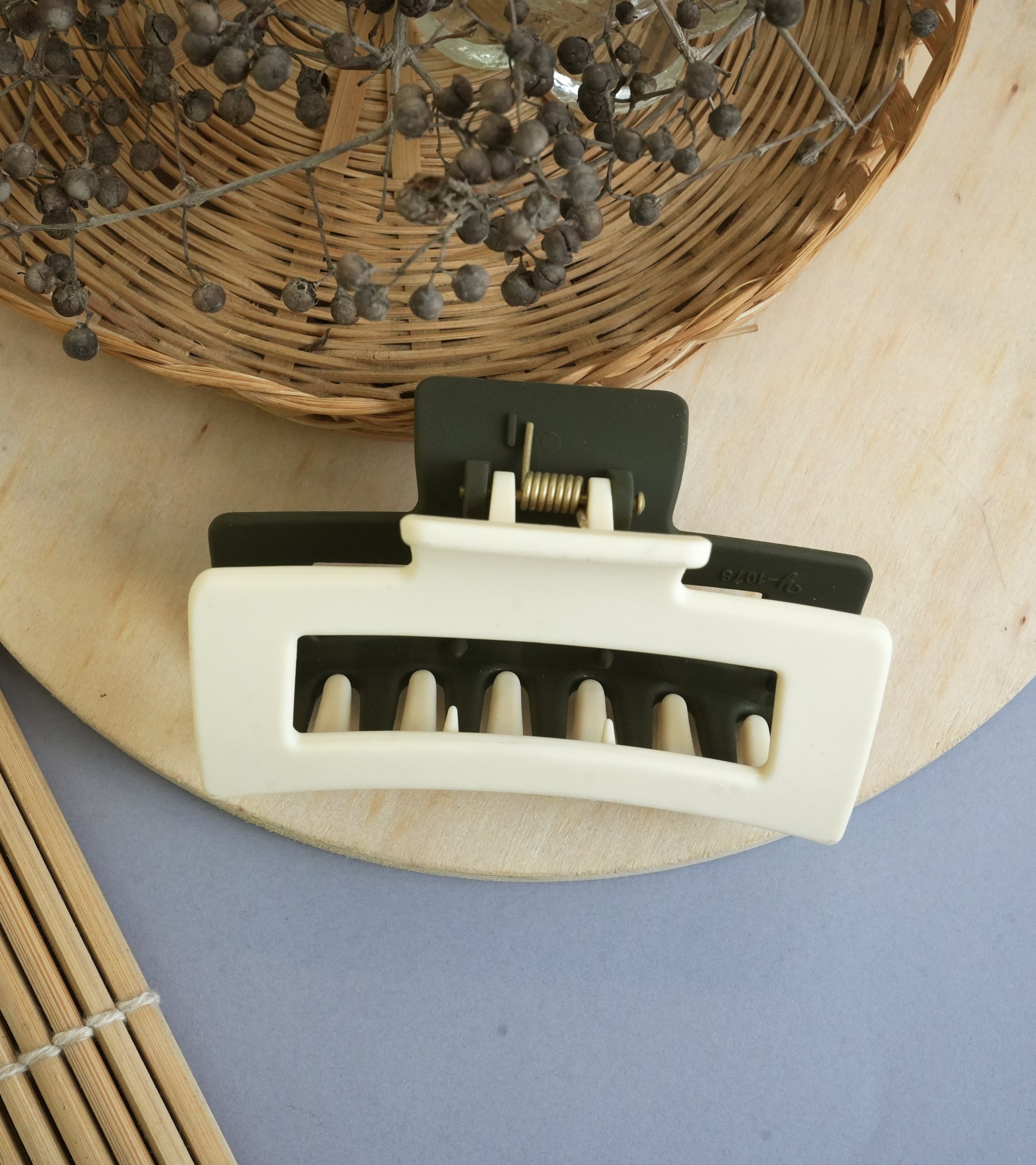 Modern Matte Rectangle Hair Claw Clips – Bold & Minimalist