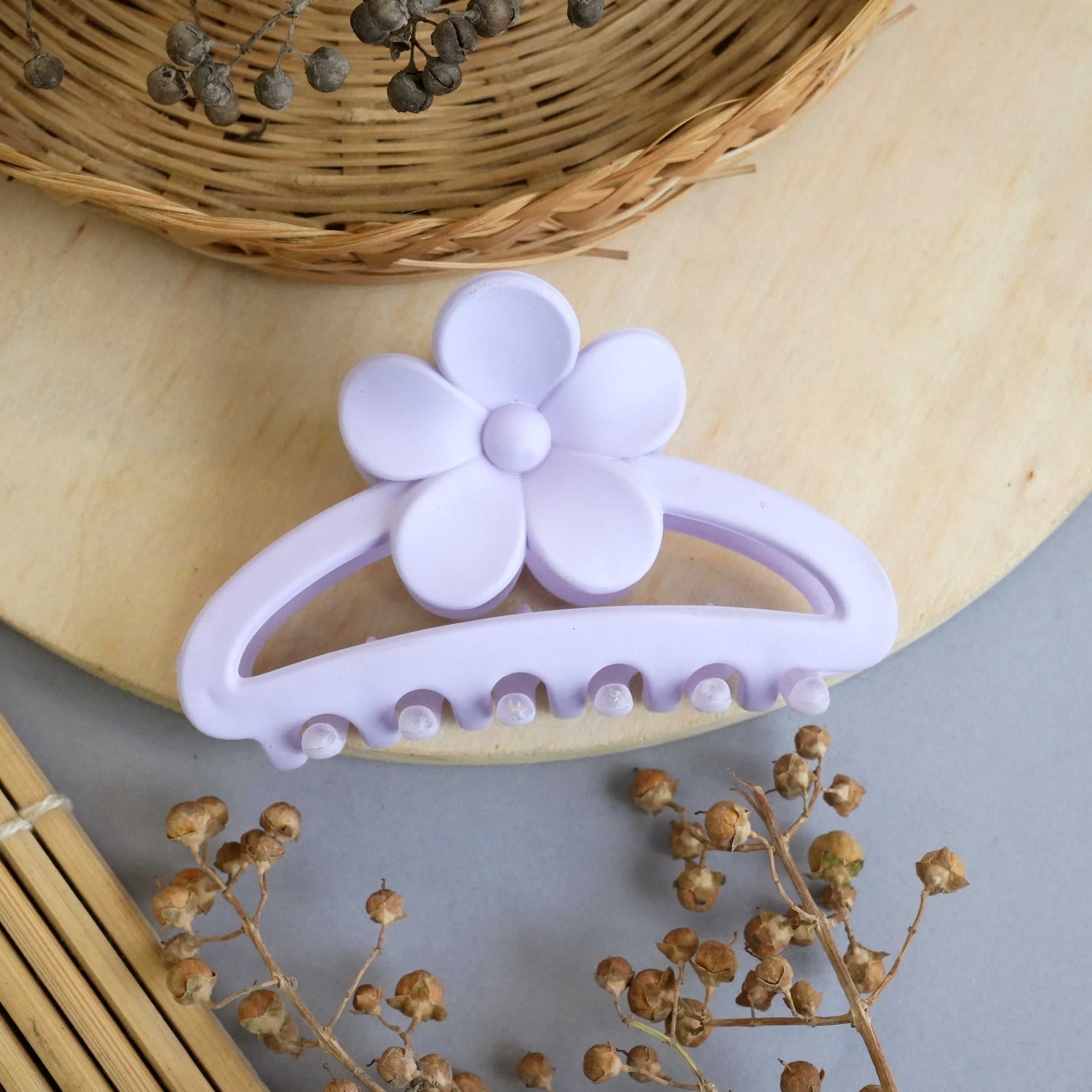 Floral Matte Hair Claw Clips in Pastel Hues