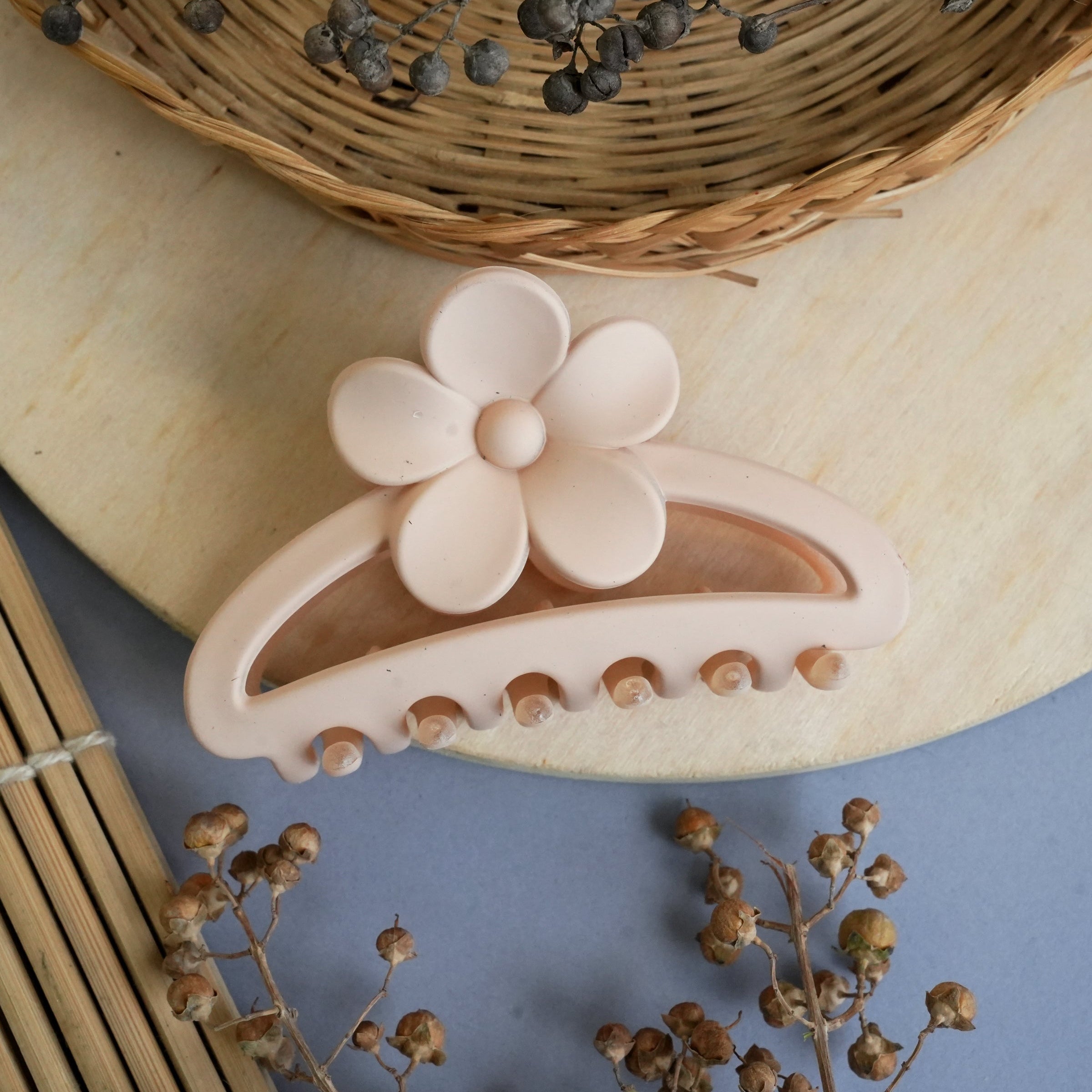 Floral Matte Hair Claw Clips in Pastel Hues
