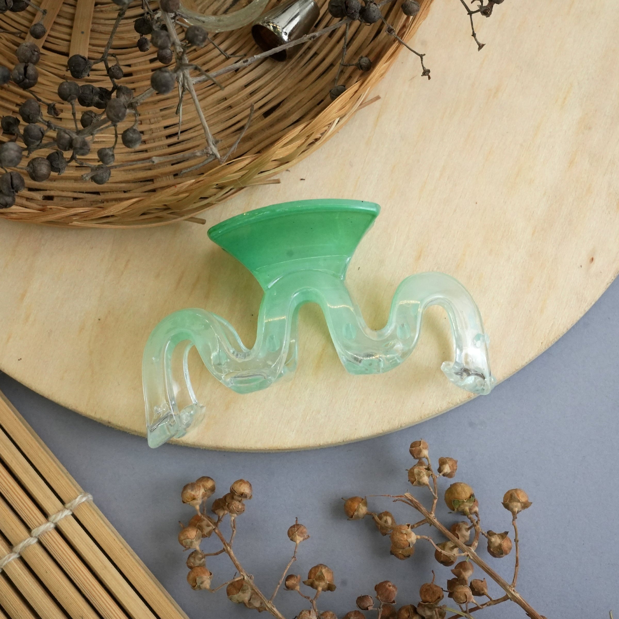 Wave Design Multicolor Hair Claw Clips