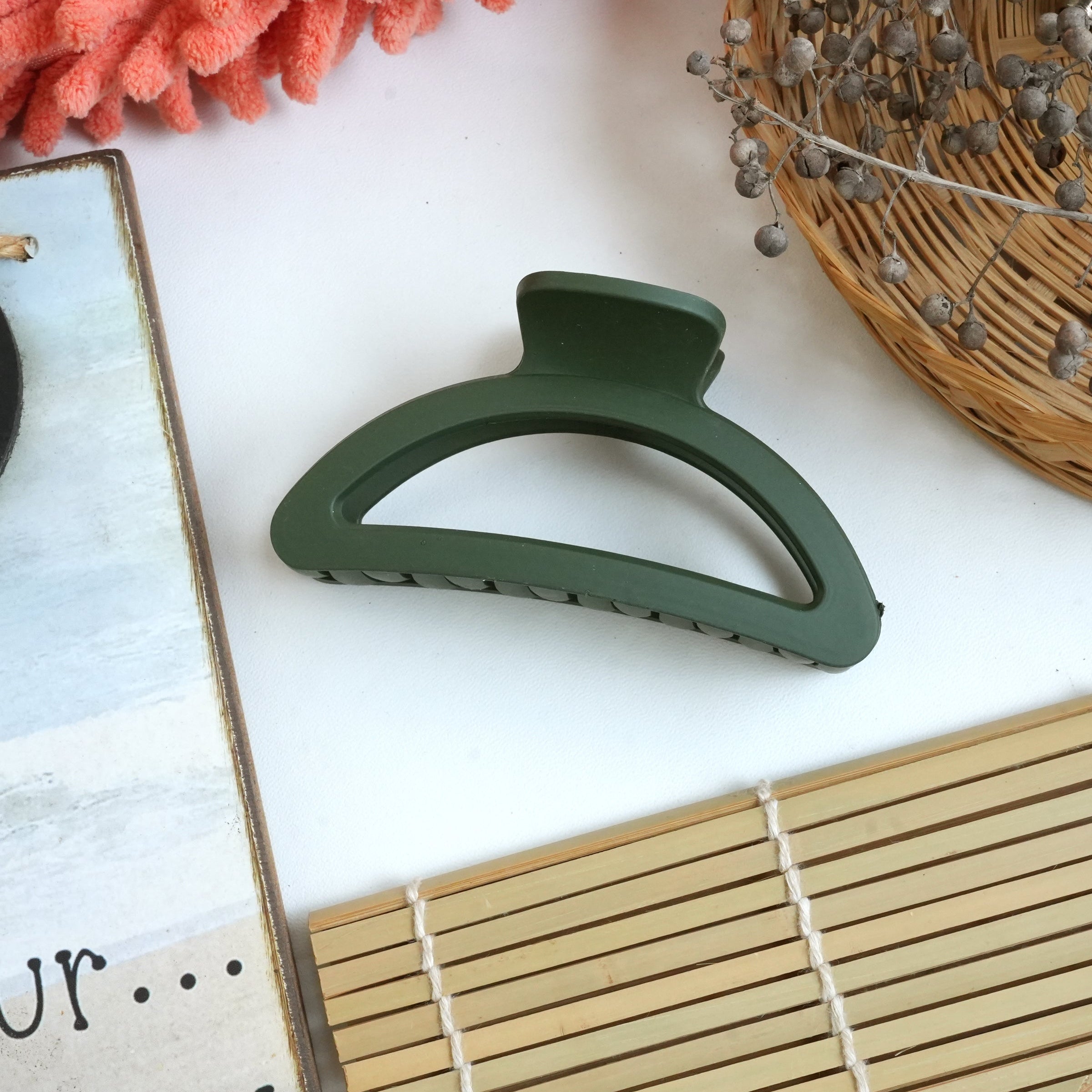 Multicolor Matte Hair Claw Clips