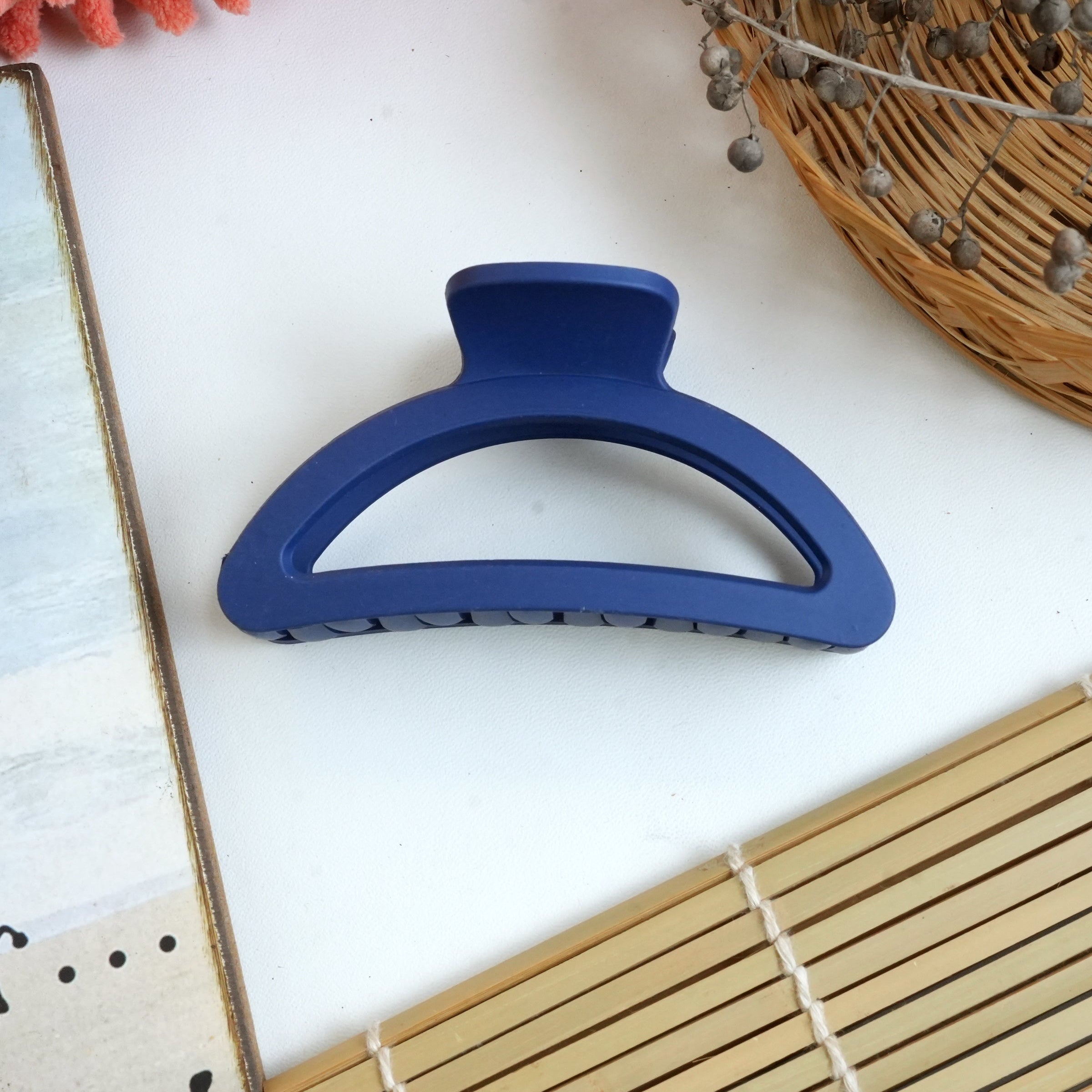 Multicolor Matte Hair Claw Clips