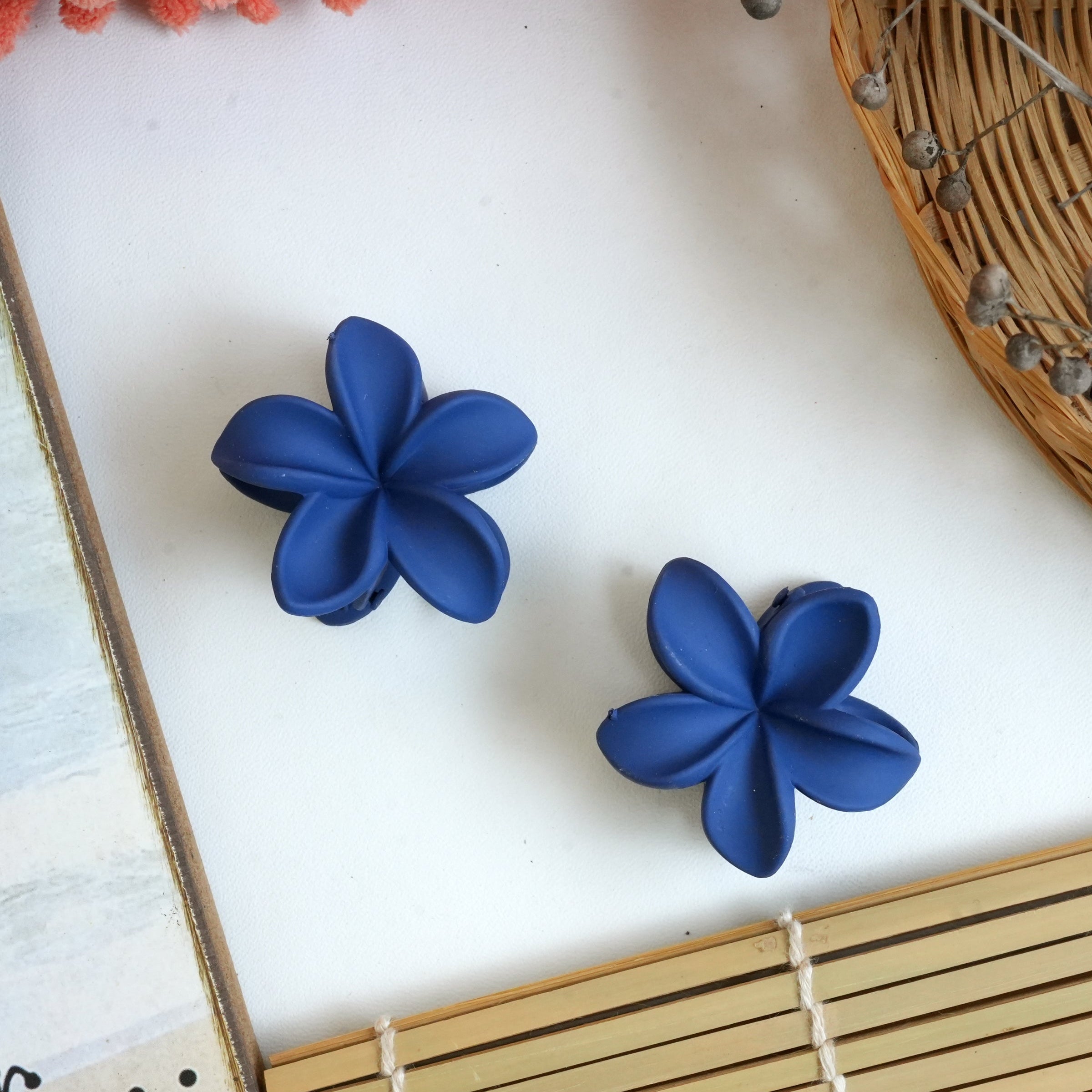 Floral Hair Catchers pair