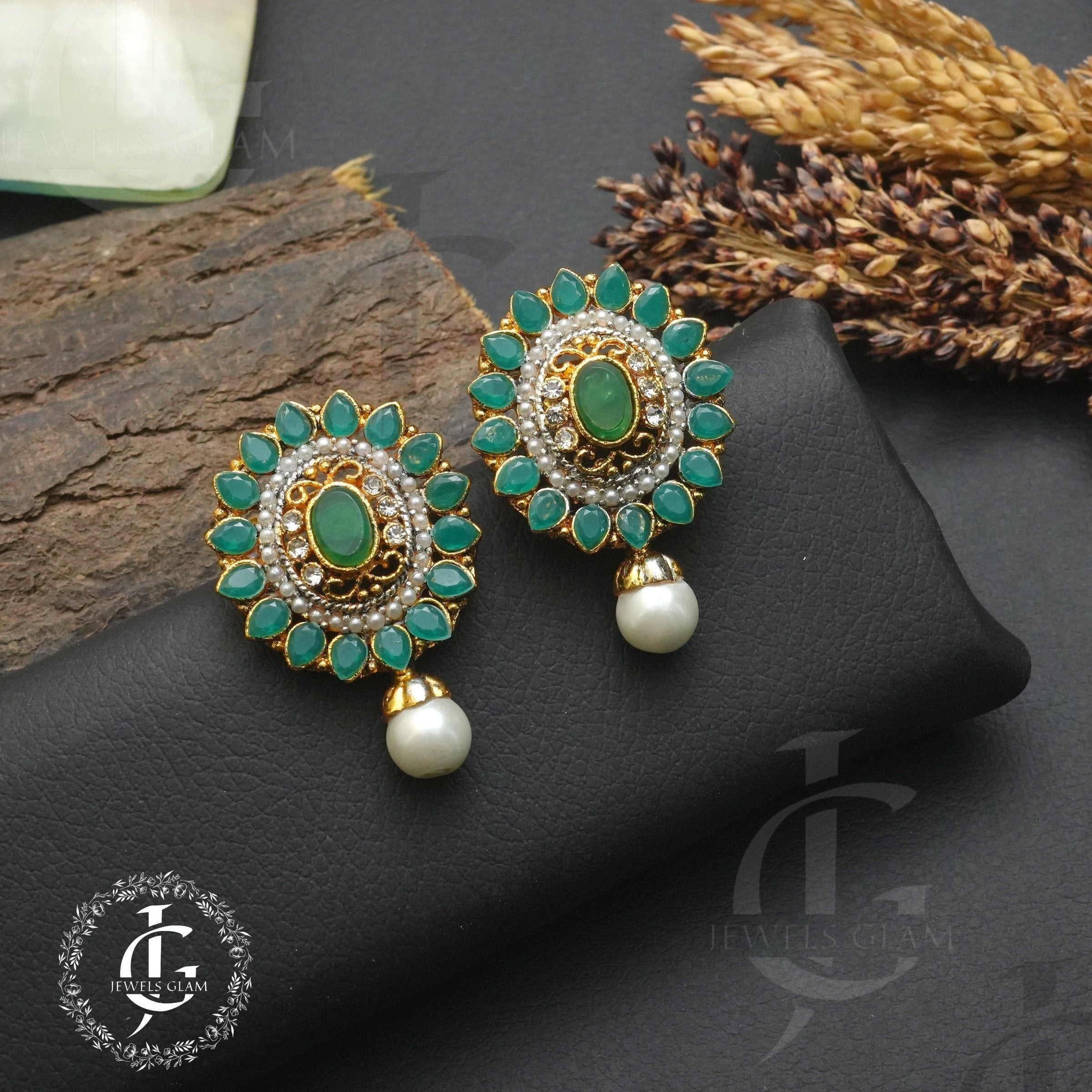 Gold Toned Jade Pearl Drop Earring