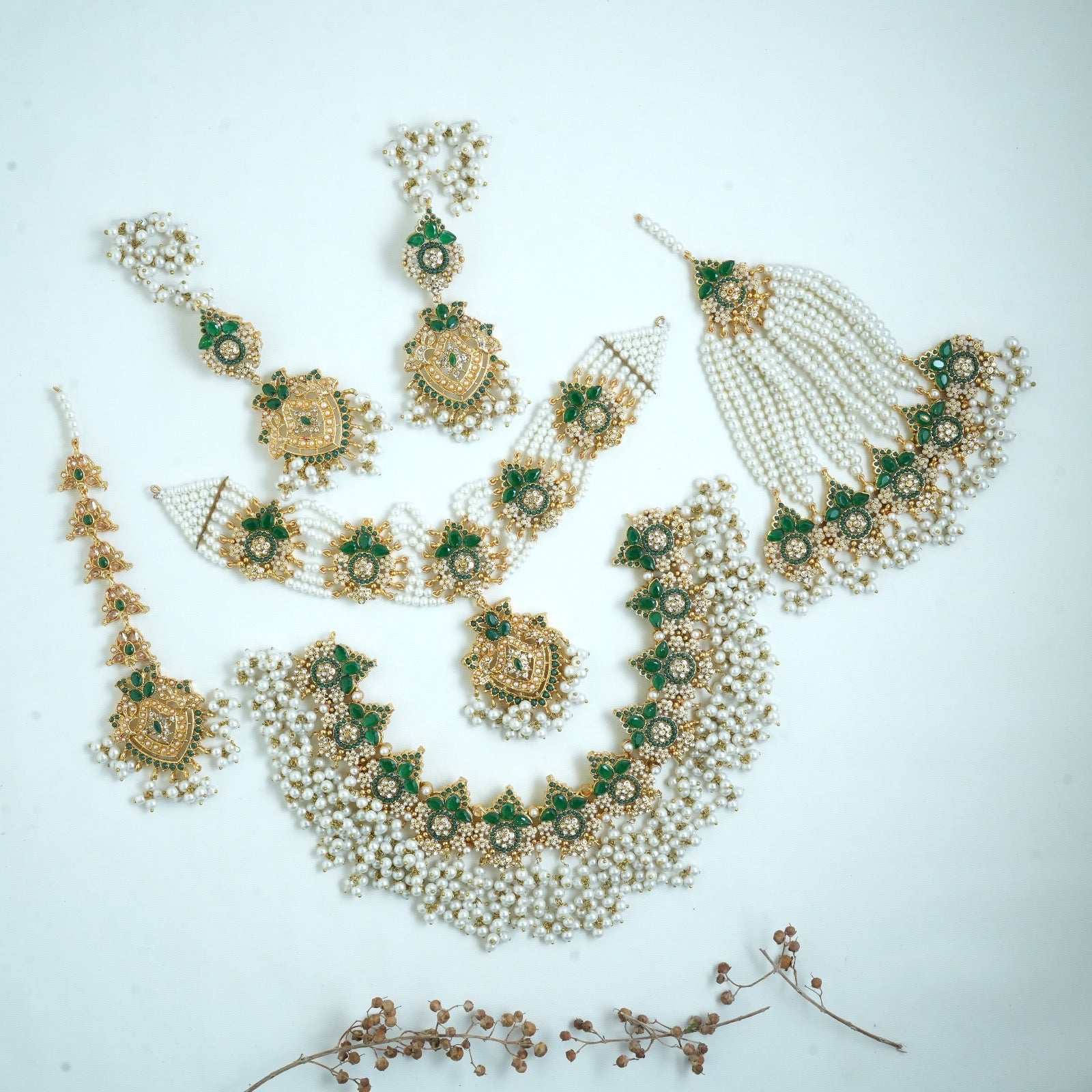 Exquisite Green & White Pearl Bridal Jewelry Set