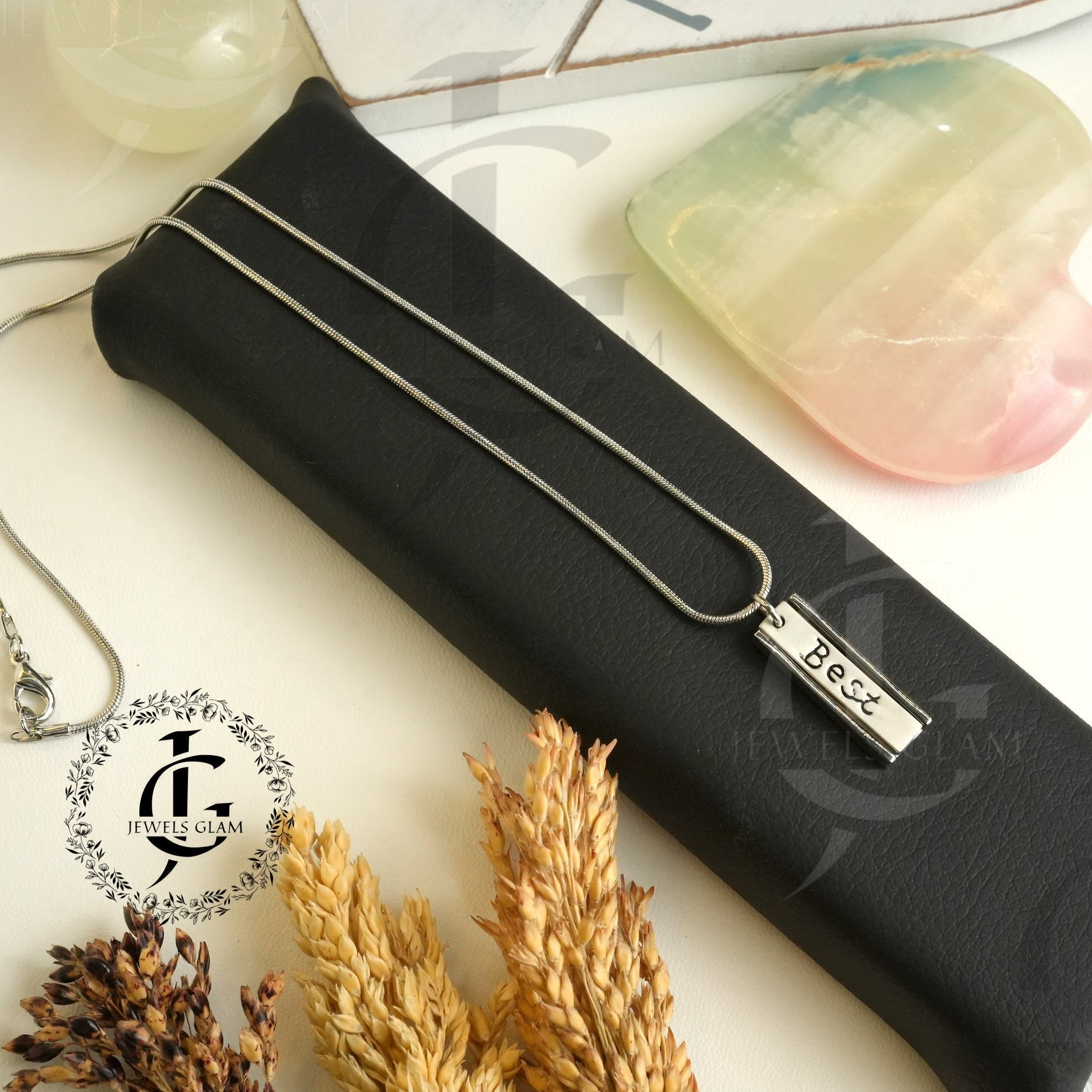 Minimalist "Best" Pendant Necklace
