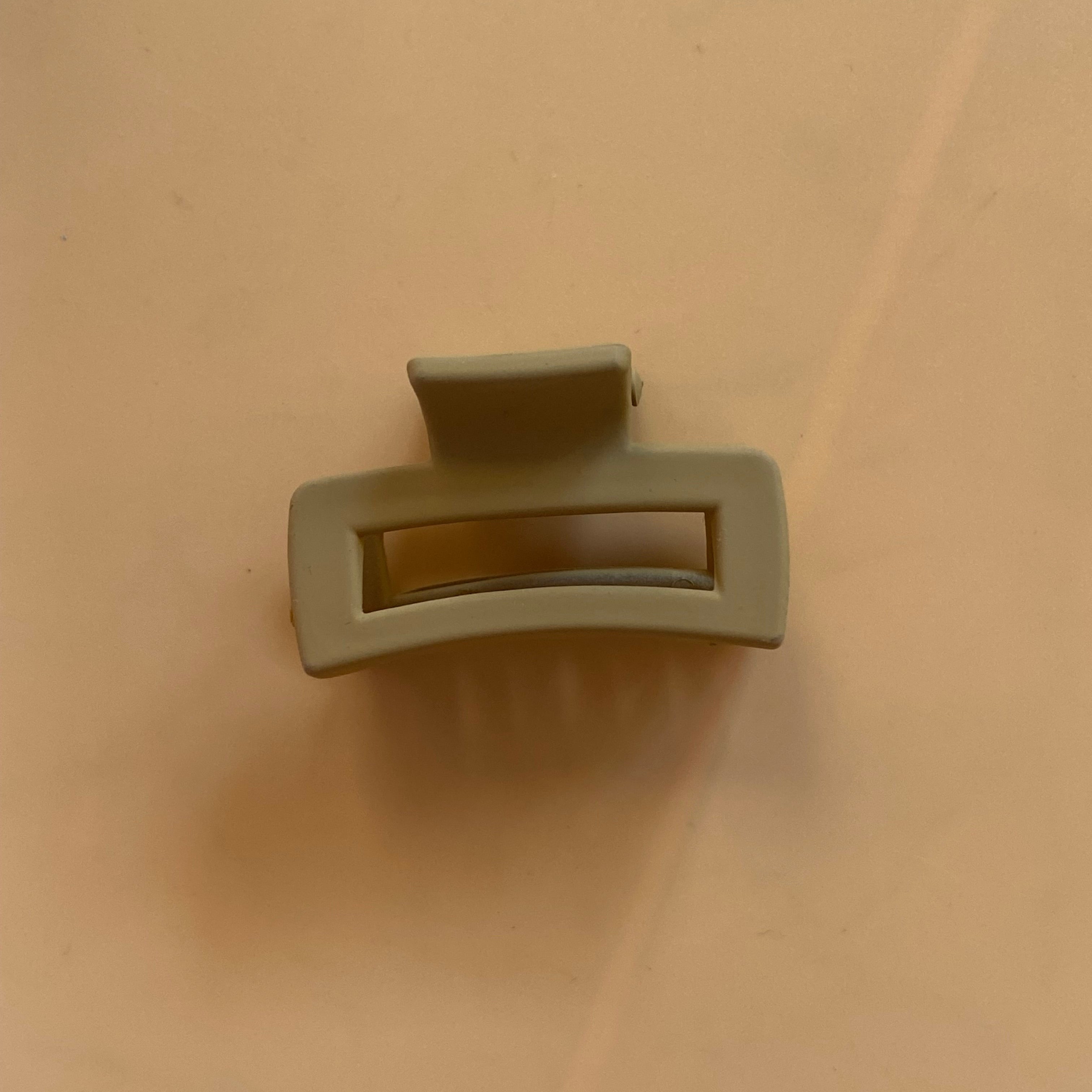 Compact Blue Hair Claw Clip (small)