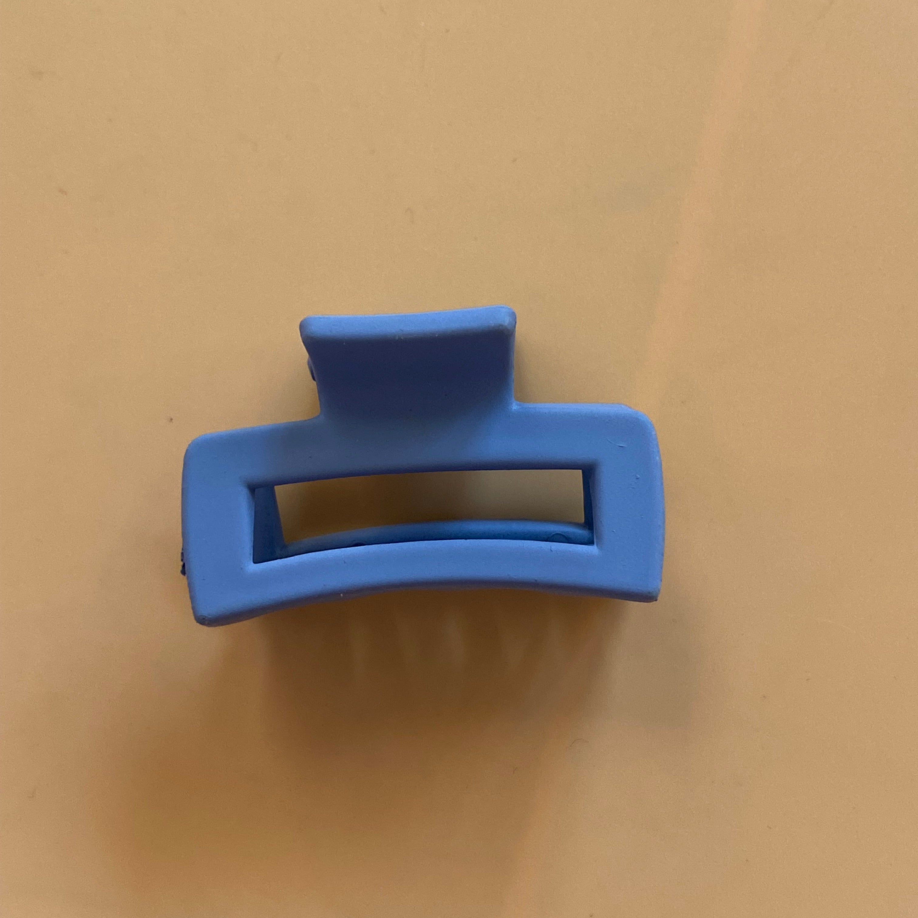 Compact Blue Hair Claw Clip (small)
