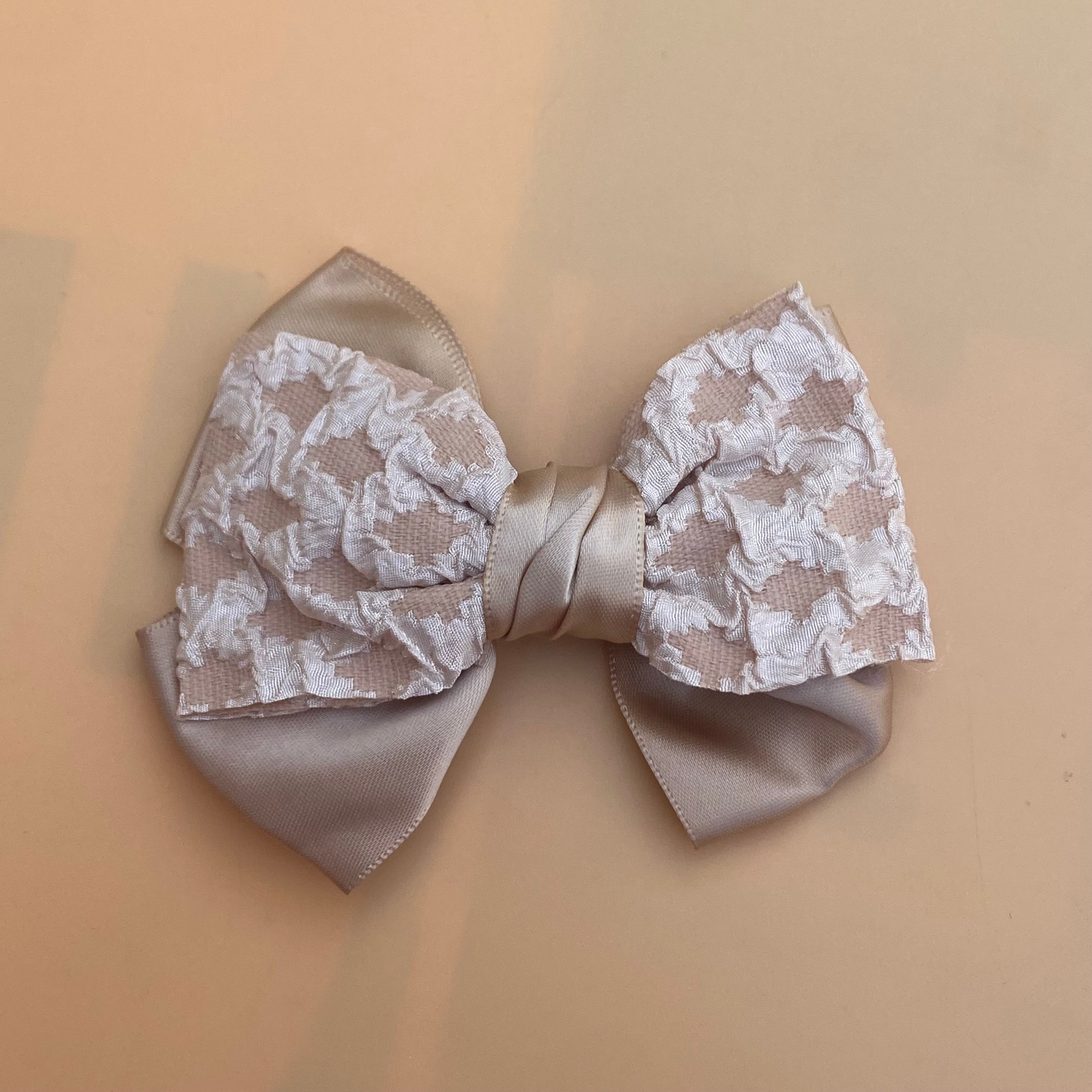 extrude Satin Bow Hair Pins