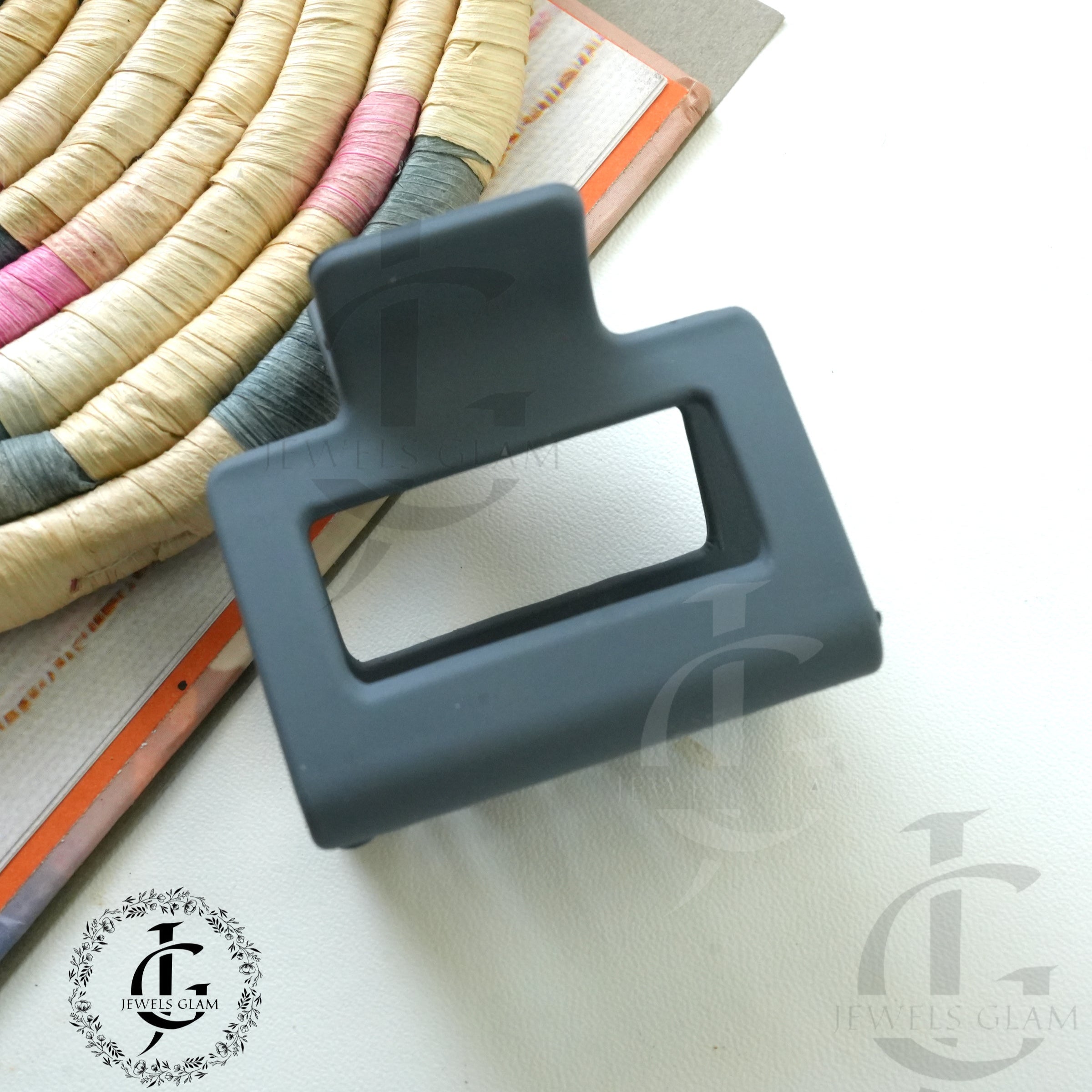 Vibrant Block Design Hair Catchers - Modern Style and Strong Grip