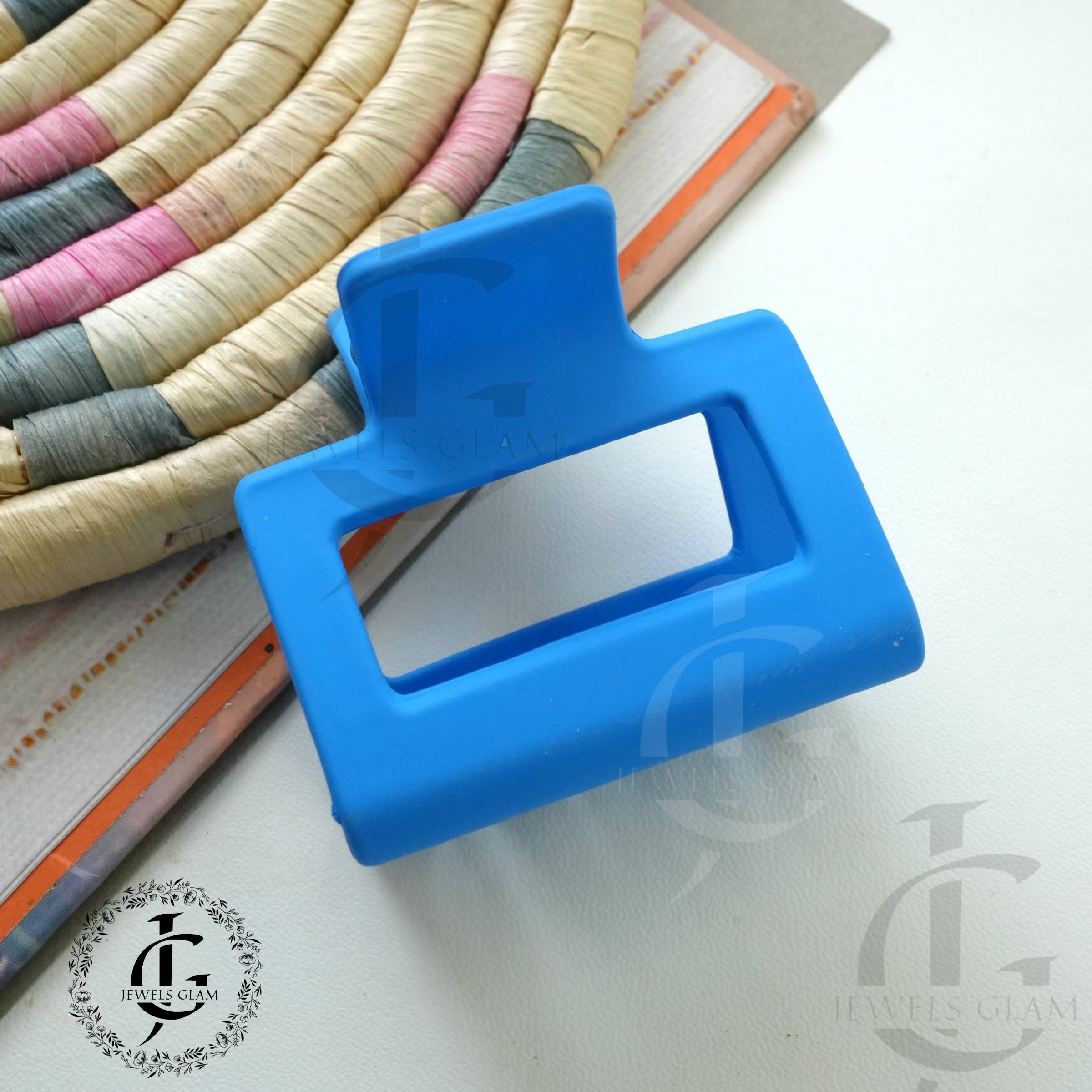 Vibrant Block Design Hair Catchers - Modern Style and Strong Grip
