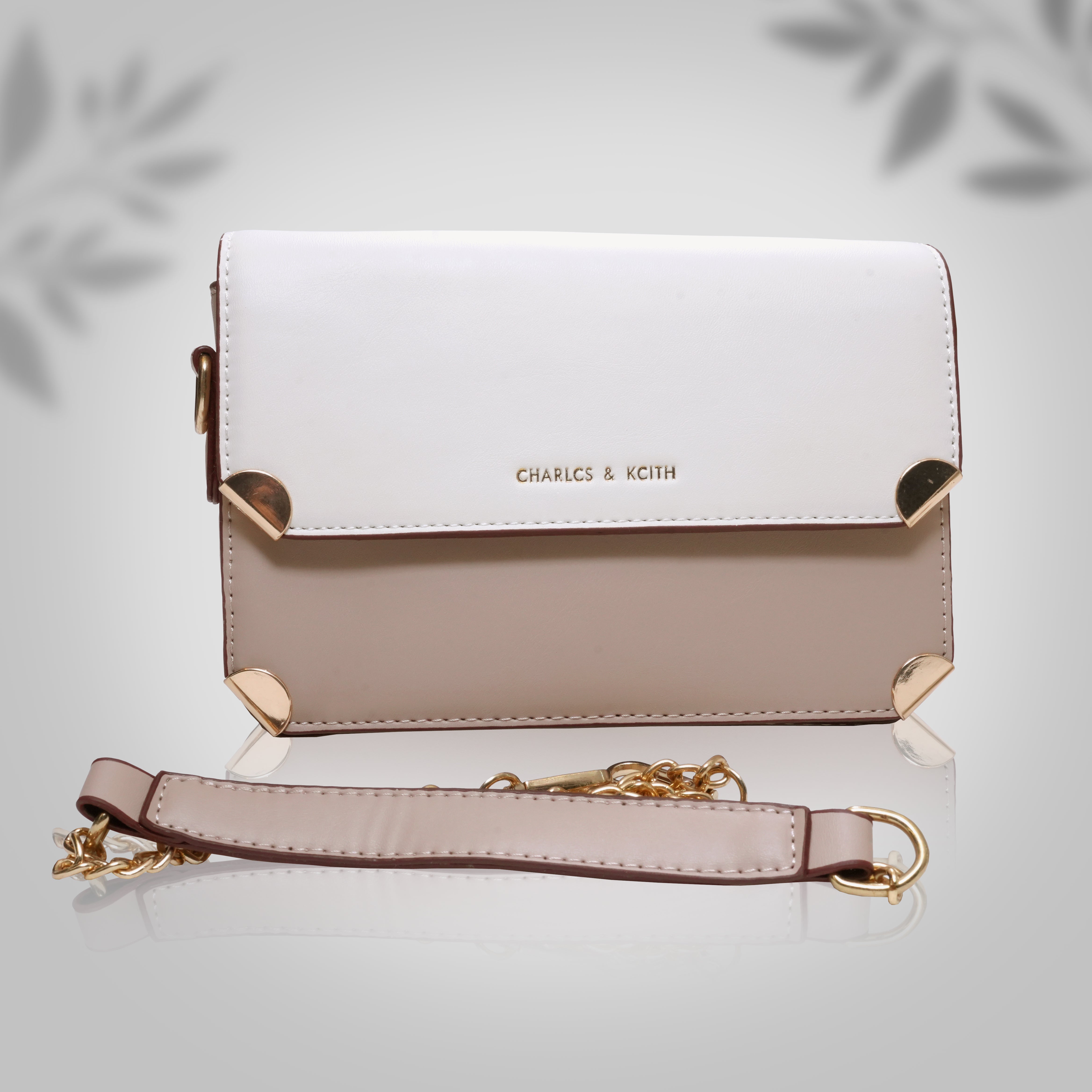 Women Sleek Leather Shoulder Bag