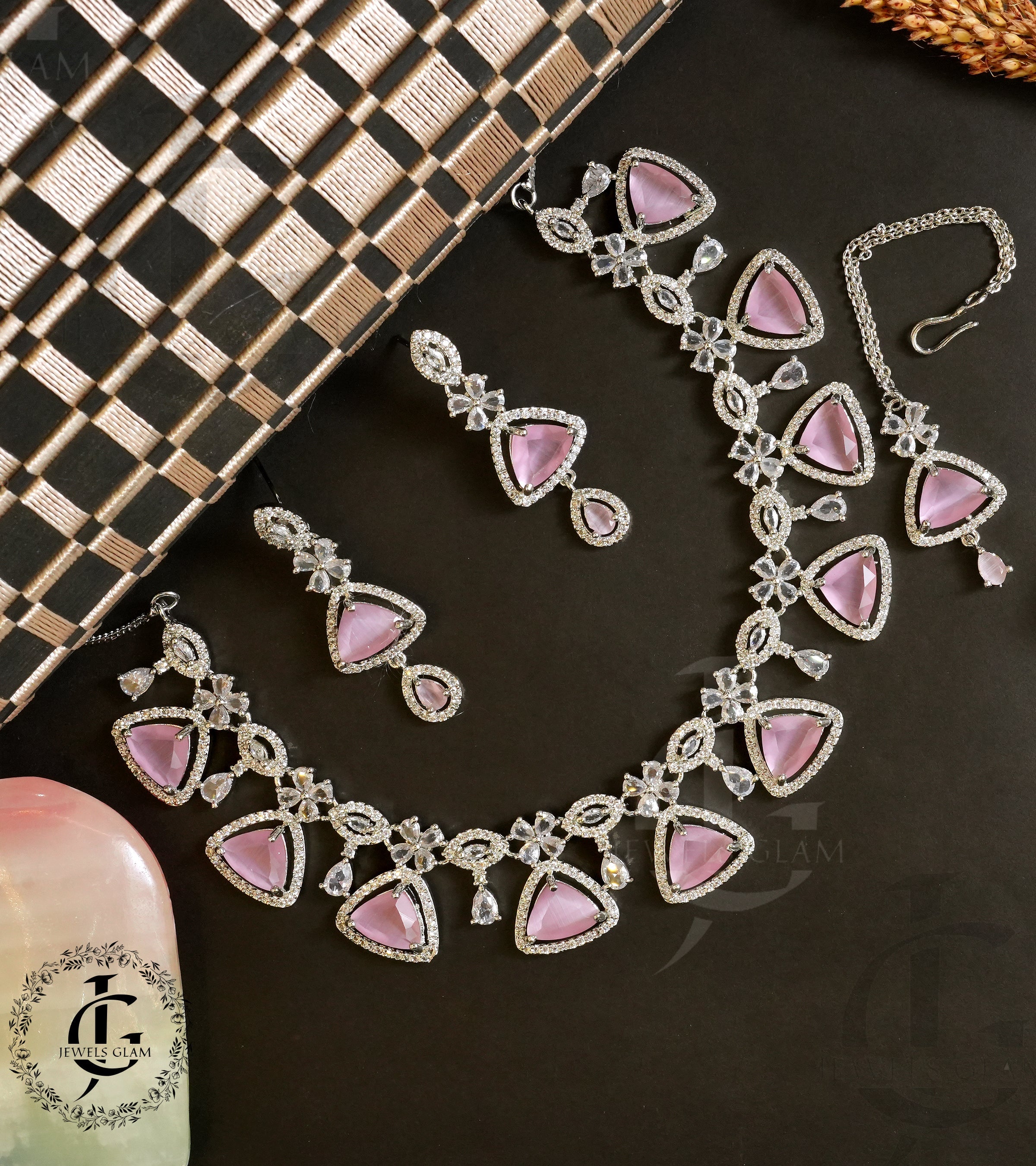 Ruby Radiance Zircon Necklace Set