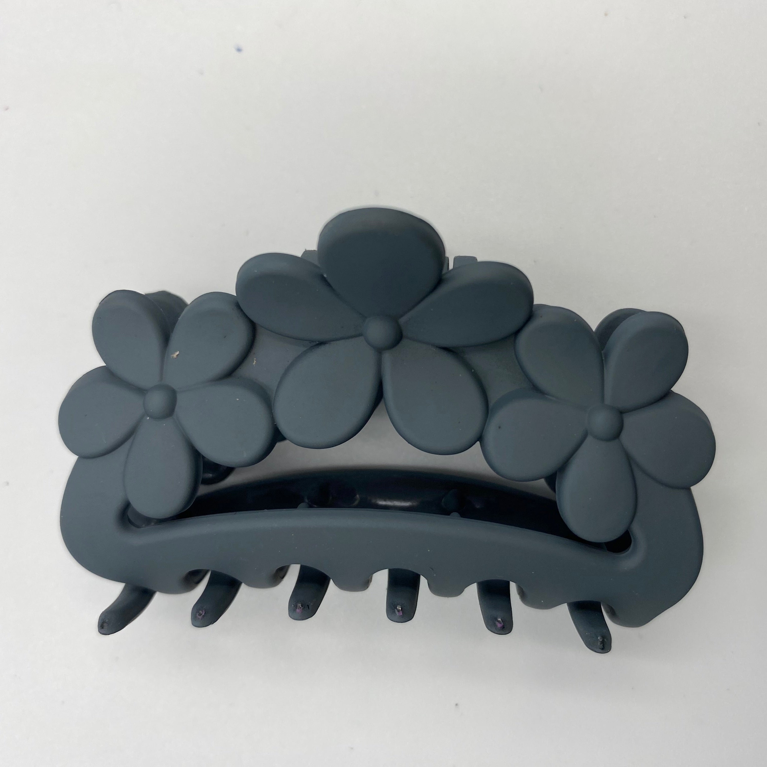 Floral Elegance Hair Claw