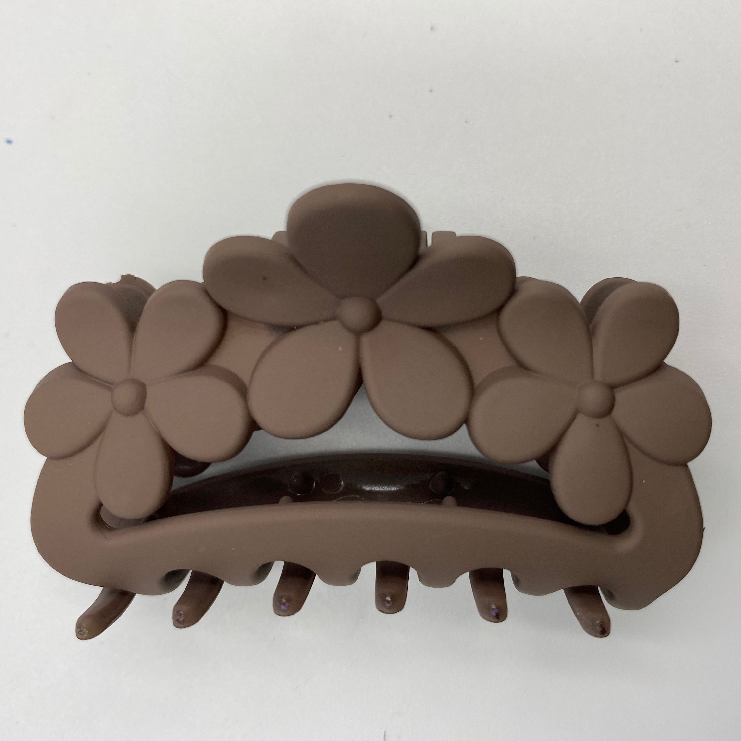 Floral Elegance Hair Claw