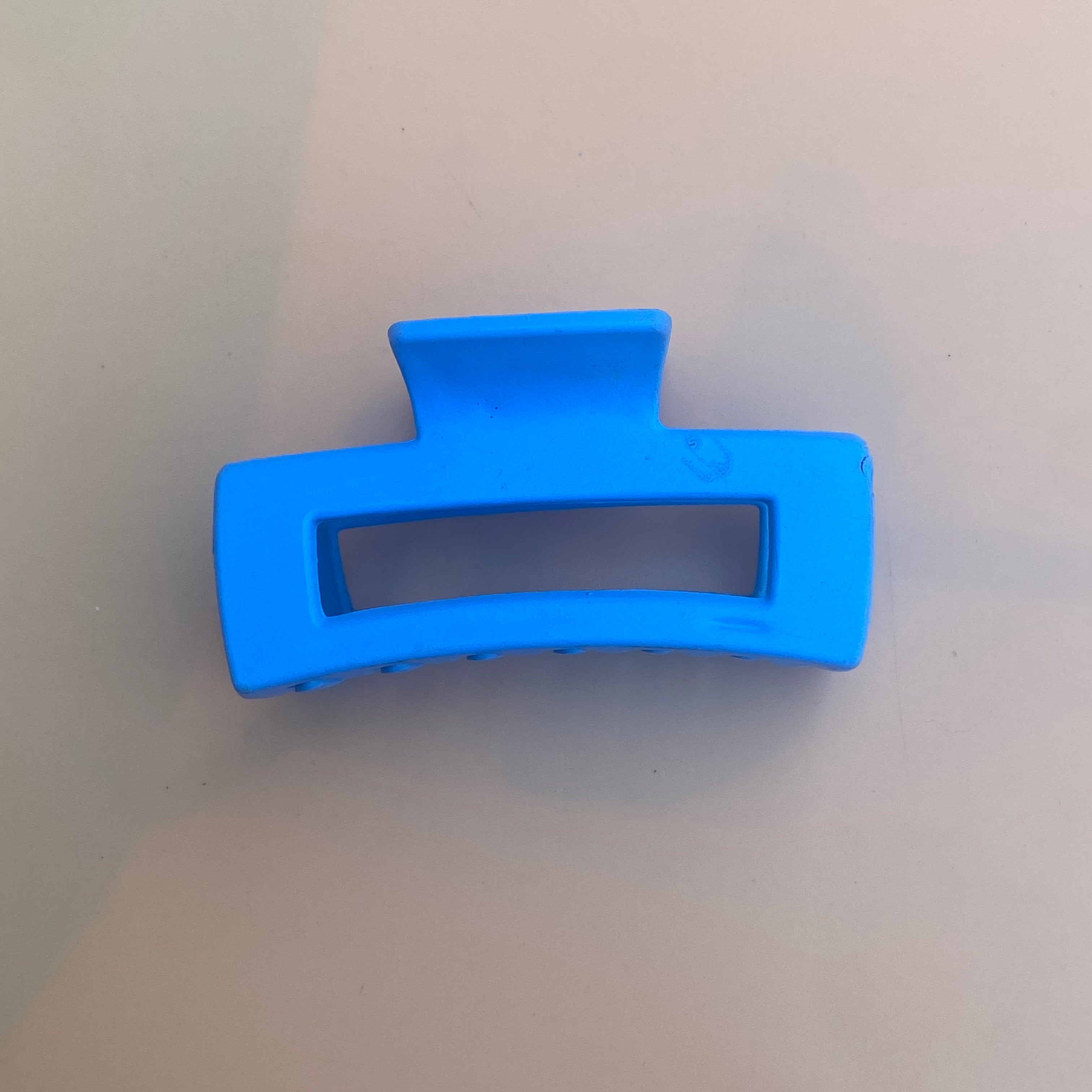 Classic Rectangular Hair Catchers - Vibrant & Versatile