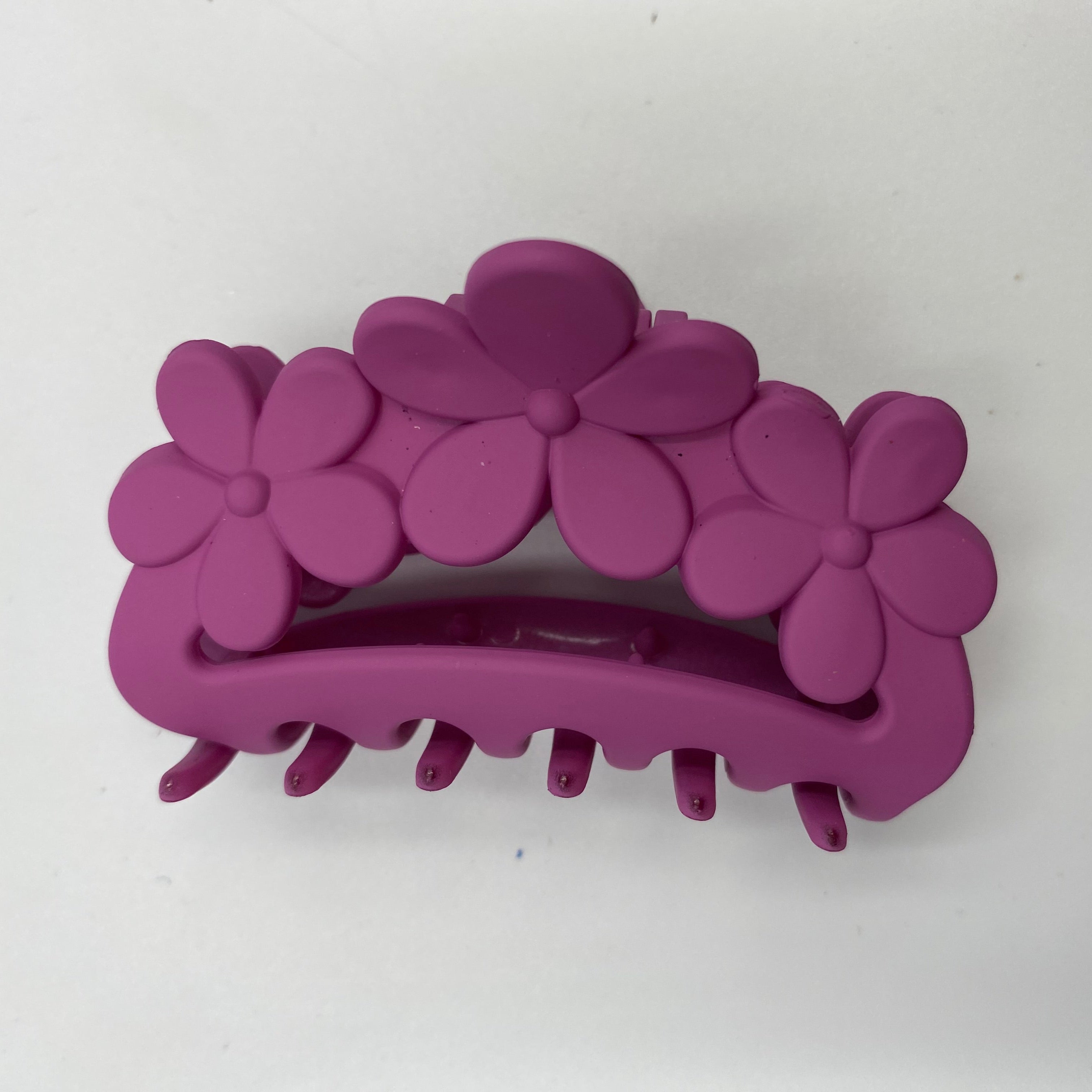 Floral Elegance Hair Claw
