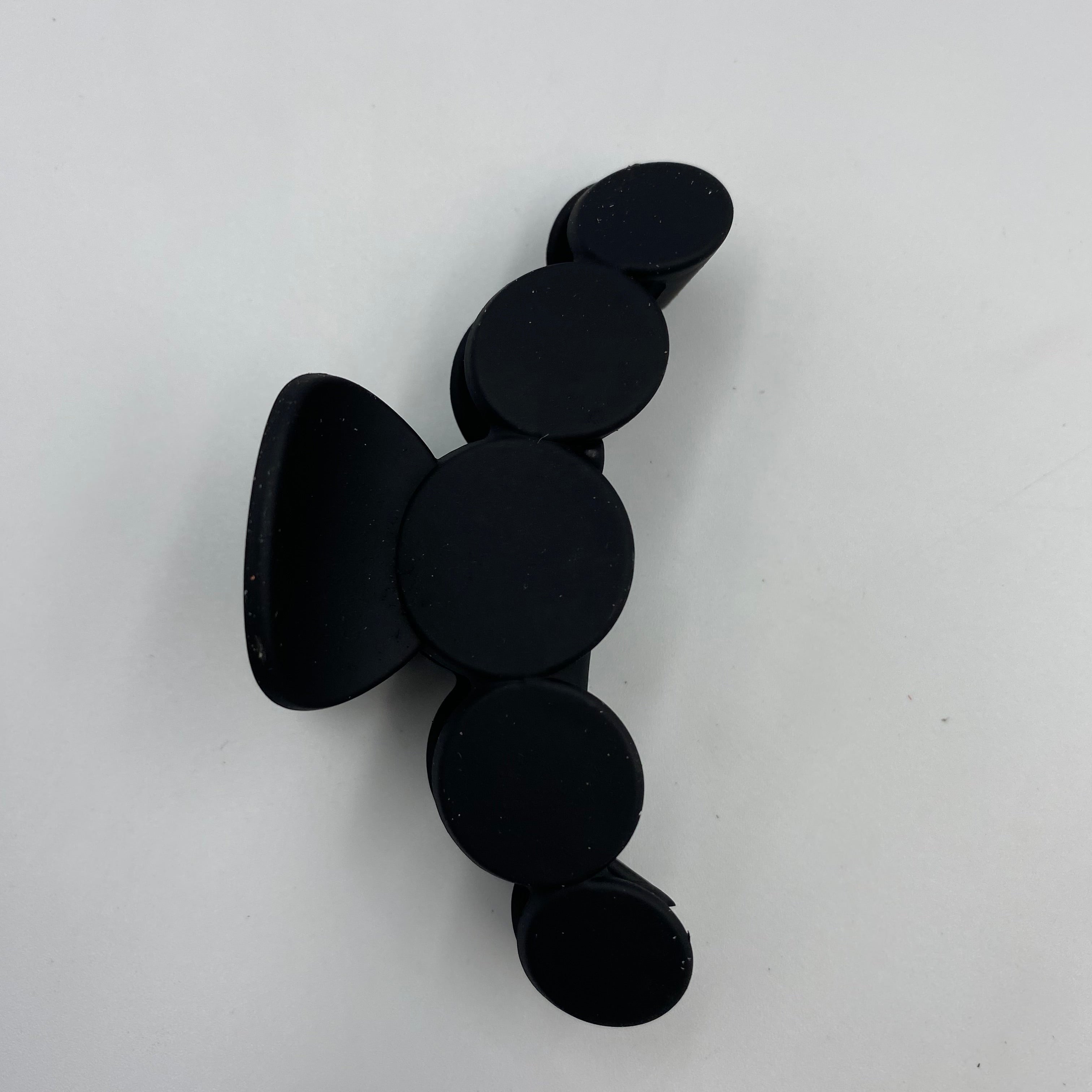 Bold Geometric Hair Catchers - Modern Statement Style