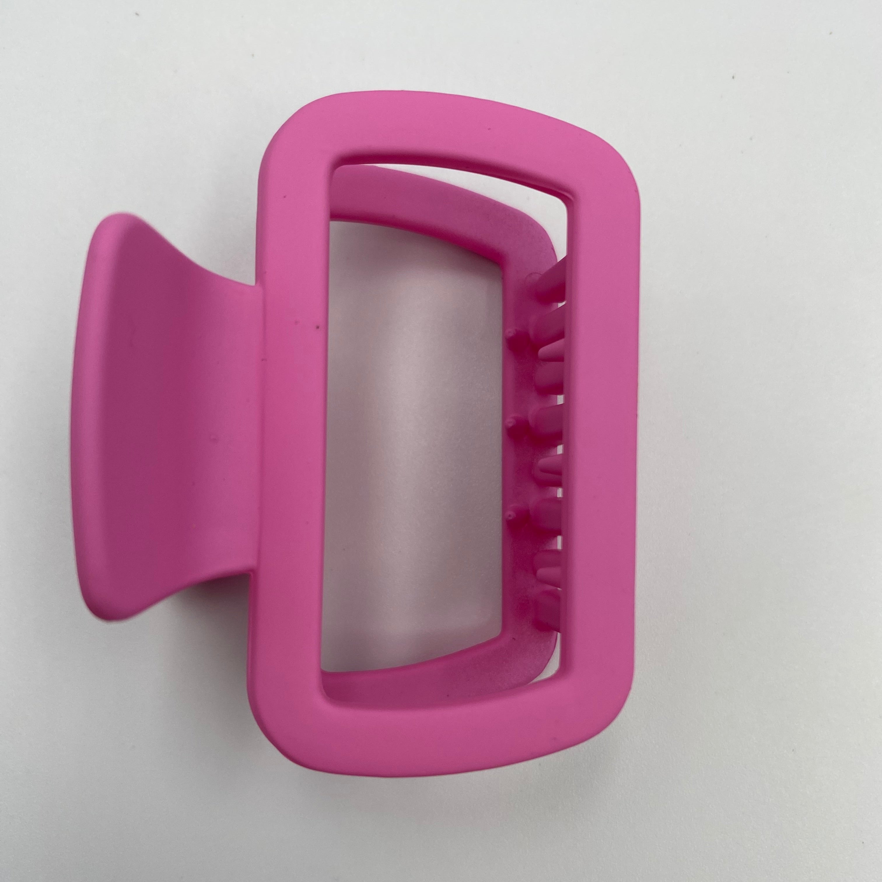 Bold Rectangle Hair Catchers - Sleek Style and Superior Grip