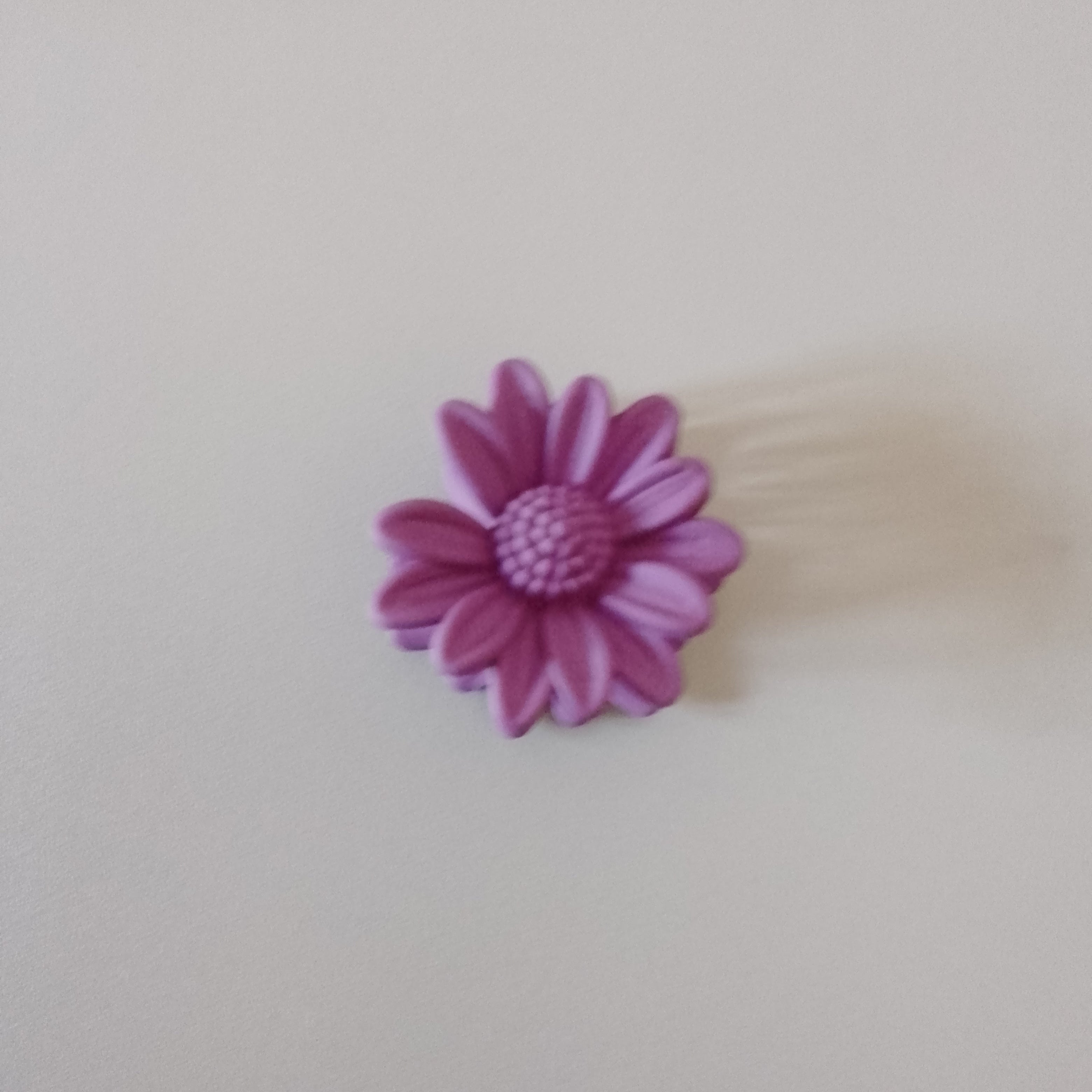 Blooming Daisy Hair Claw Clips