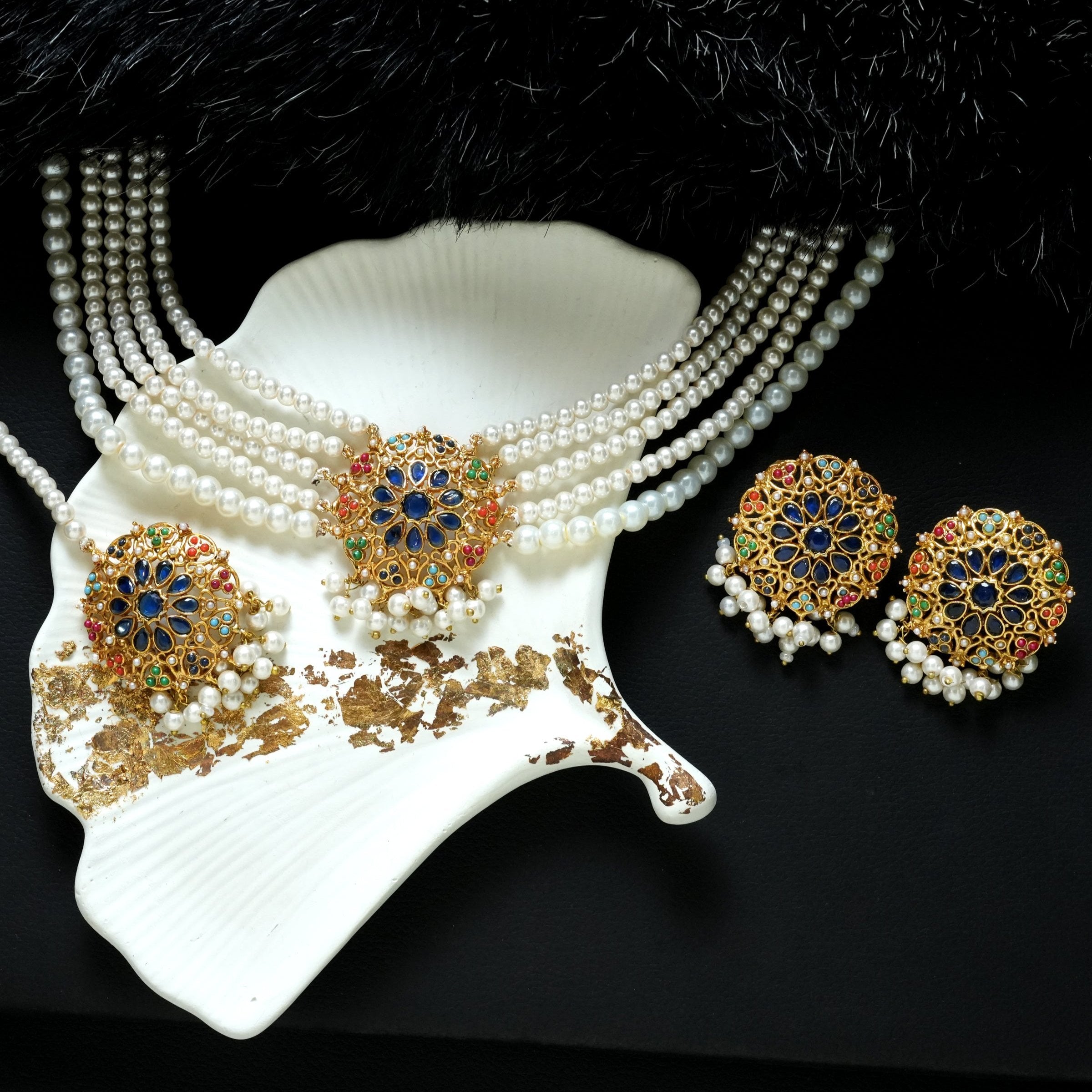 Nauratan Choker Set With Earrings and Tikka