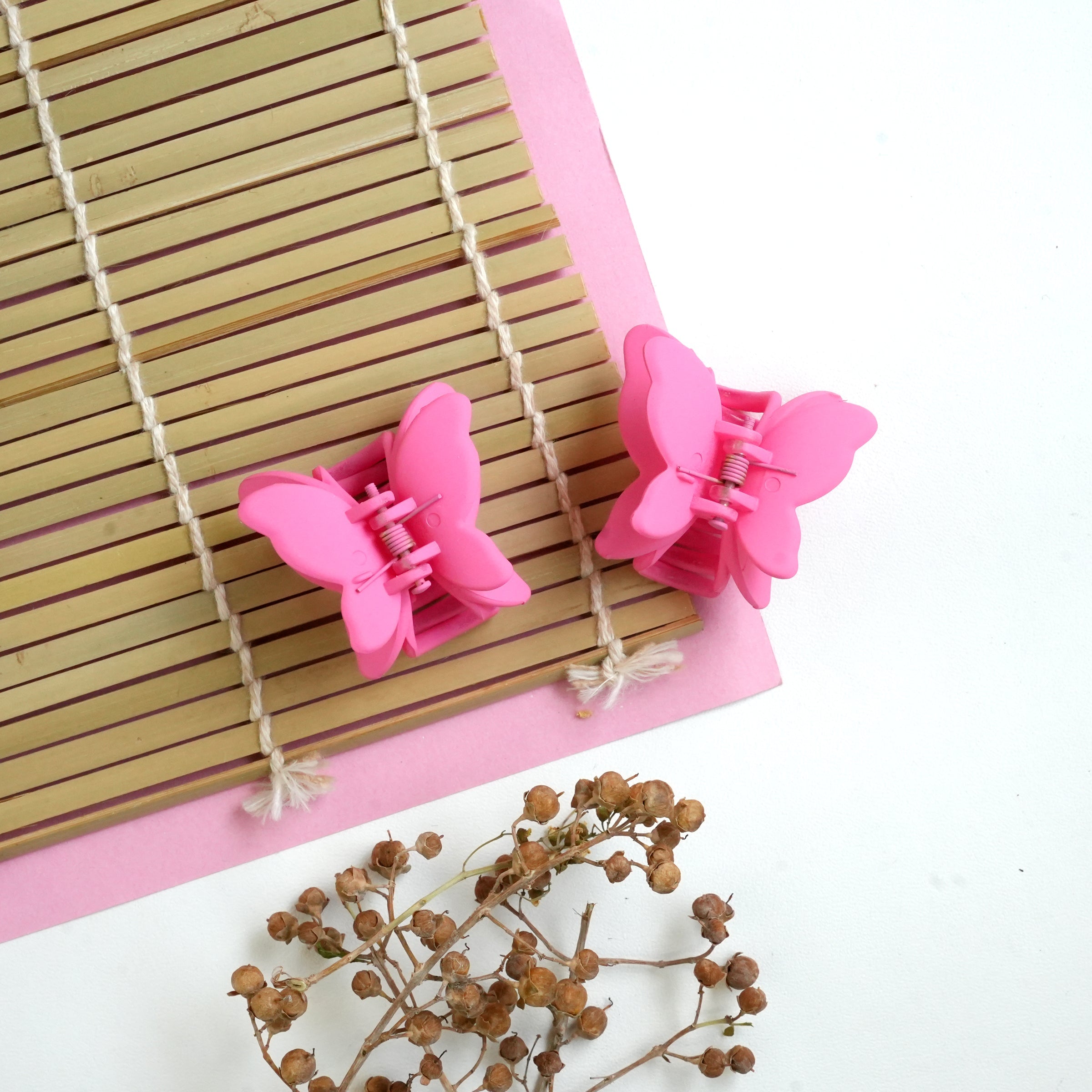Butterfly Charm Matte Hair Catchers pair