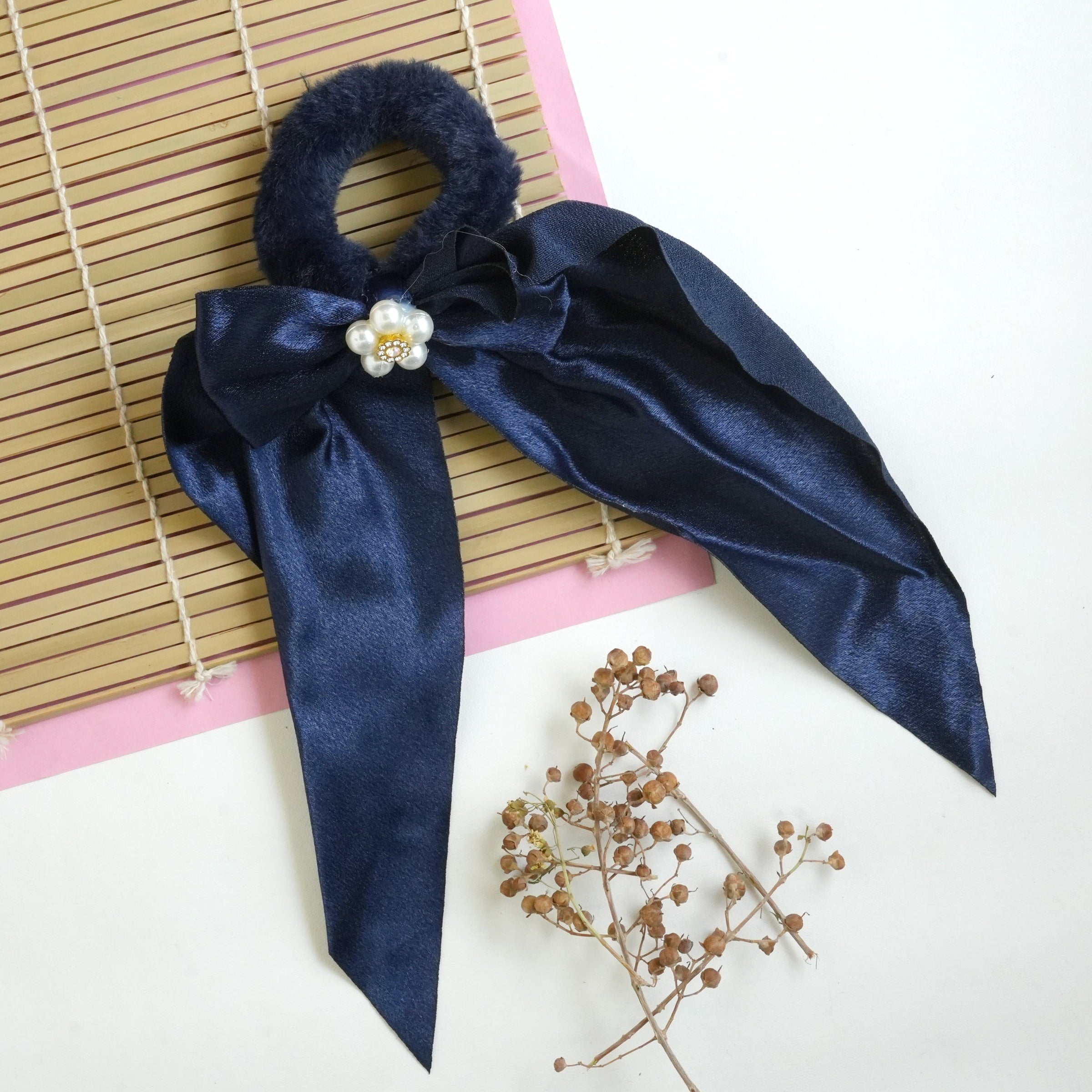 Elegant Bow and Pearl Hair Ties