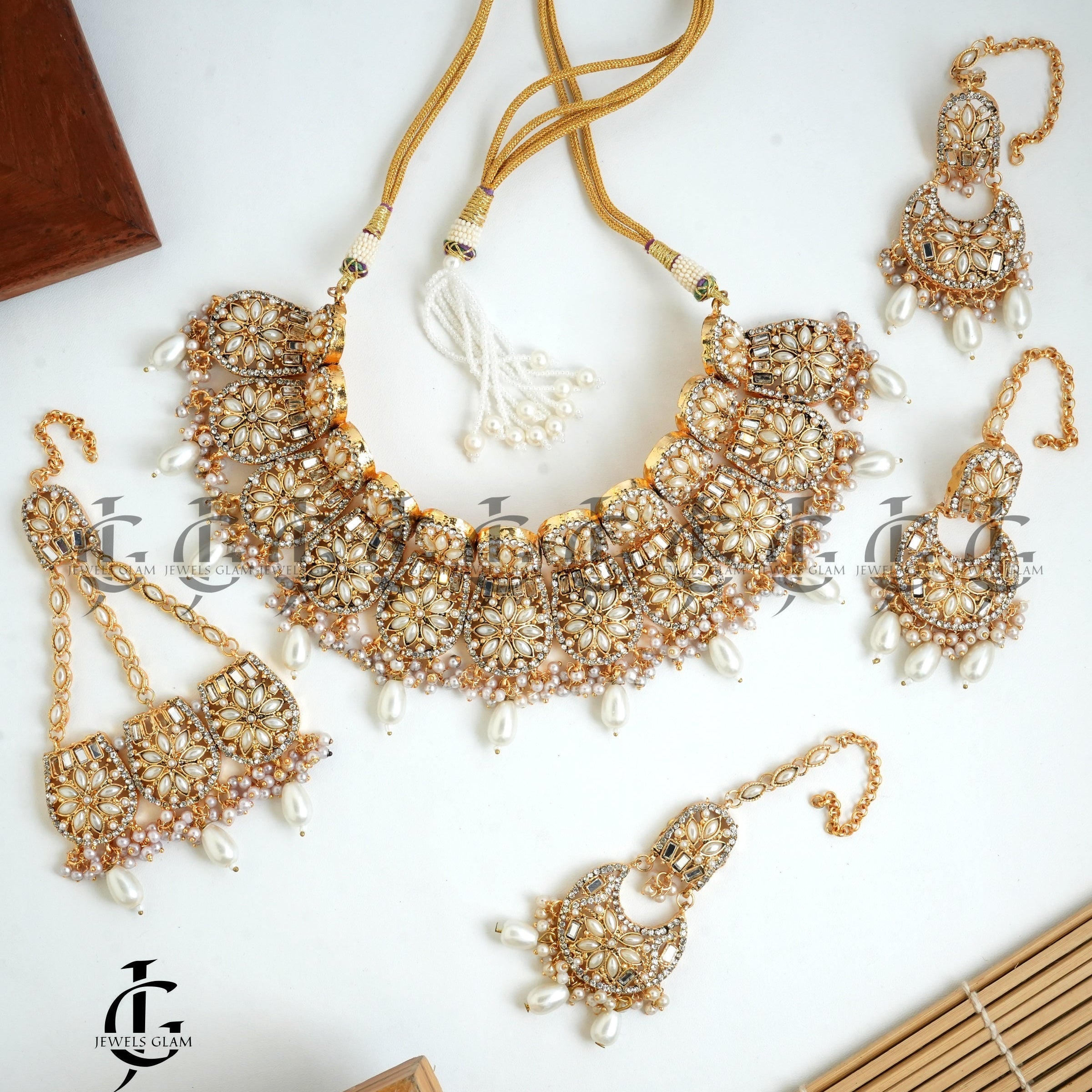 Pearl Bloom Bridal Choker Jewelry Set