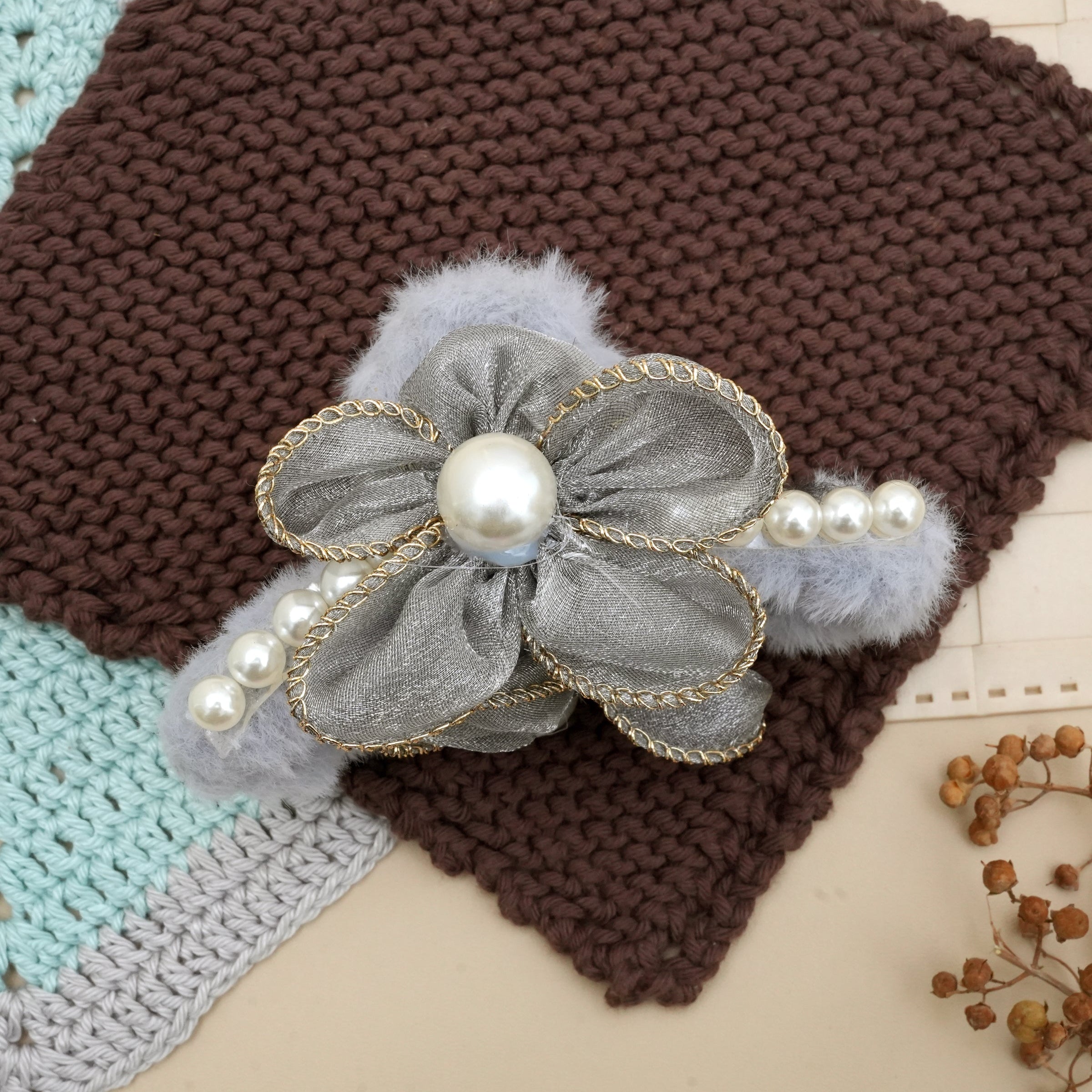 Luxe Pearl & Floral Hair Catchers