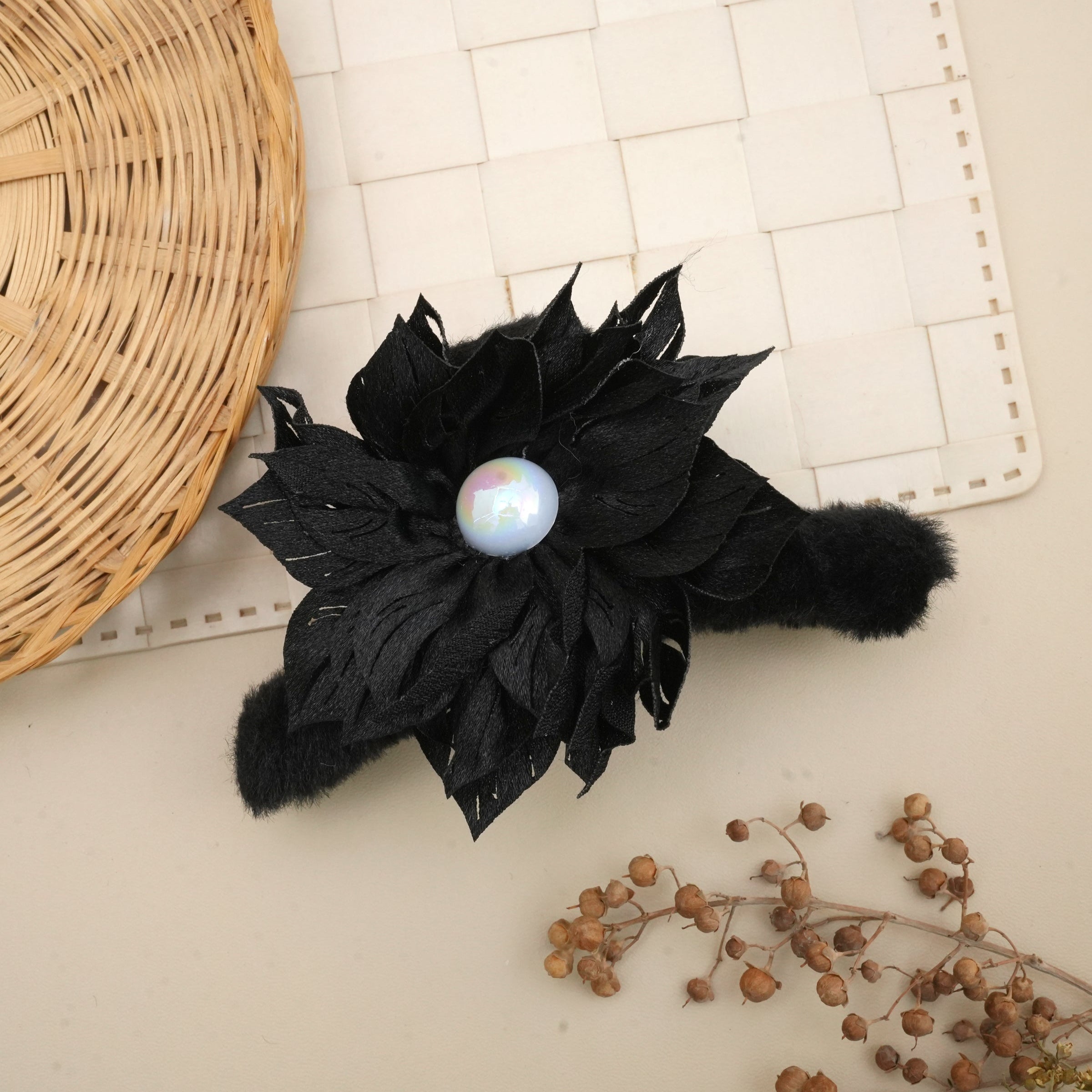 Elegant Floral Fur Hair Catchers with Pearl Accent