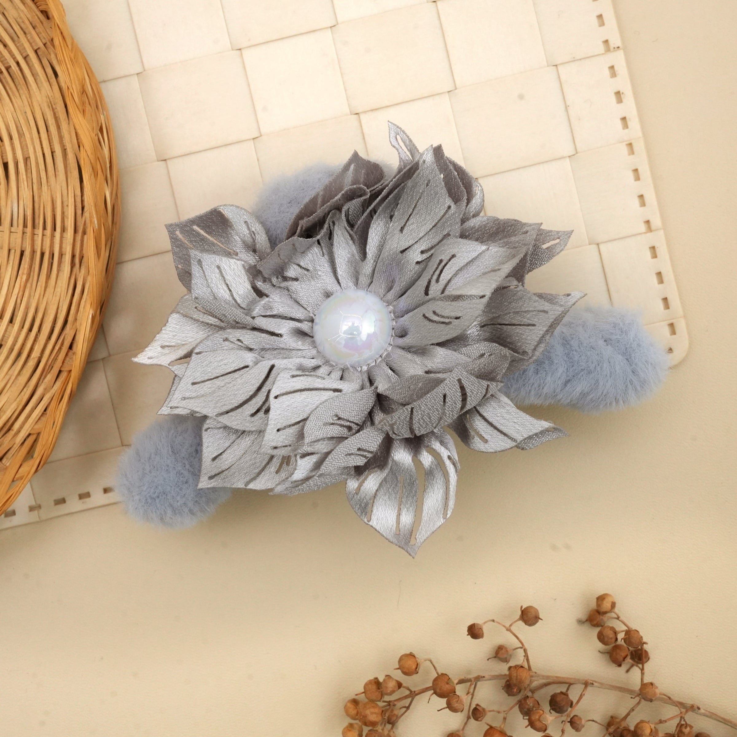 Elegant Floral Fur Hair Catchers with Pearl Accent