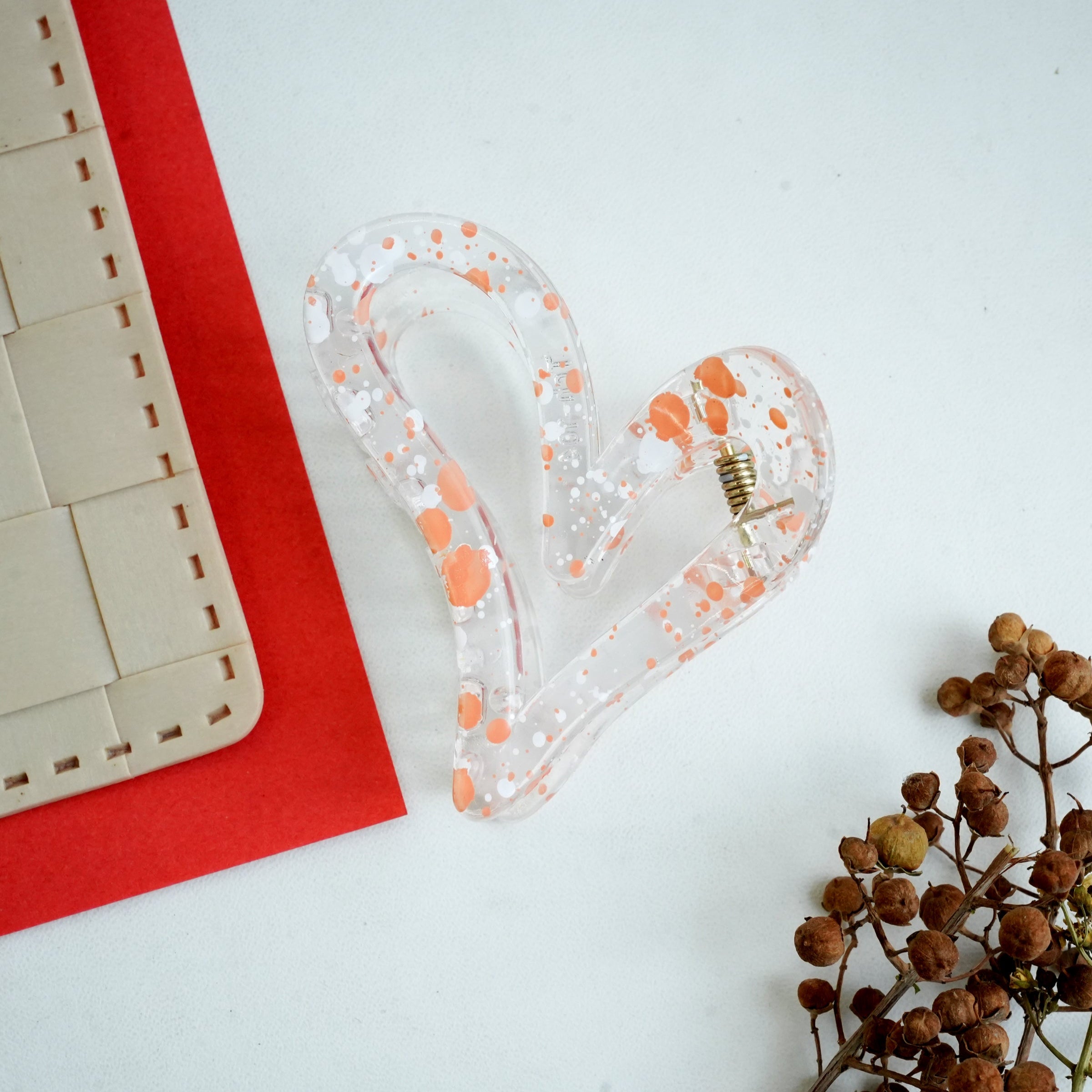 Glitter Heart Hair Claws – Sparkling Love for Your Hair