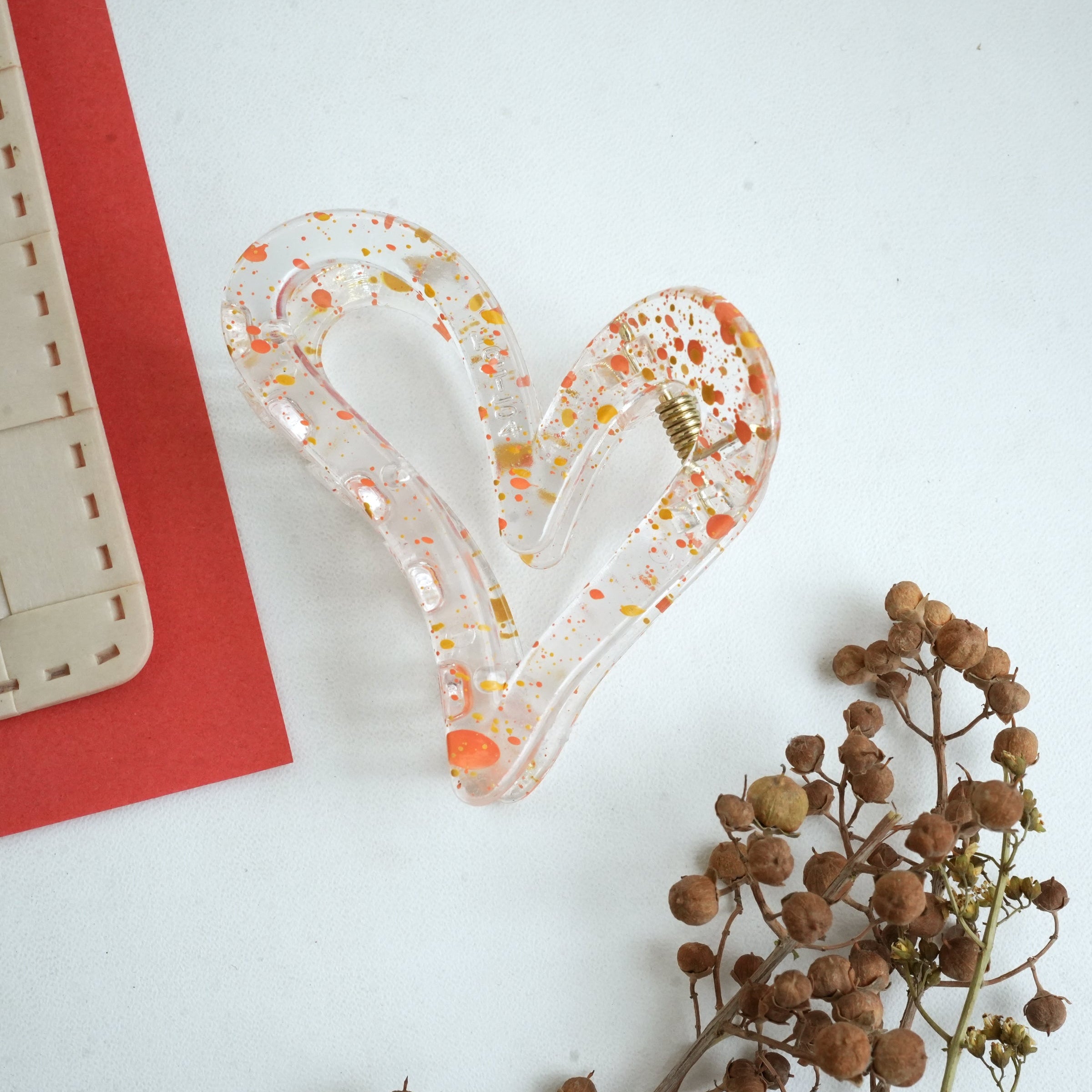 Glitter Heart Hair Claws – Sparkling Love for Your Hair