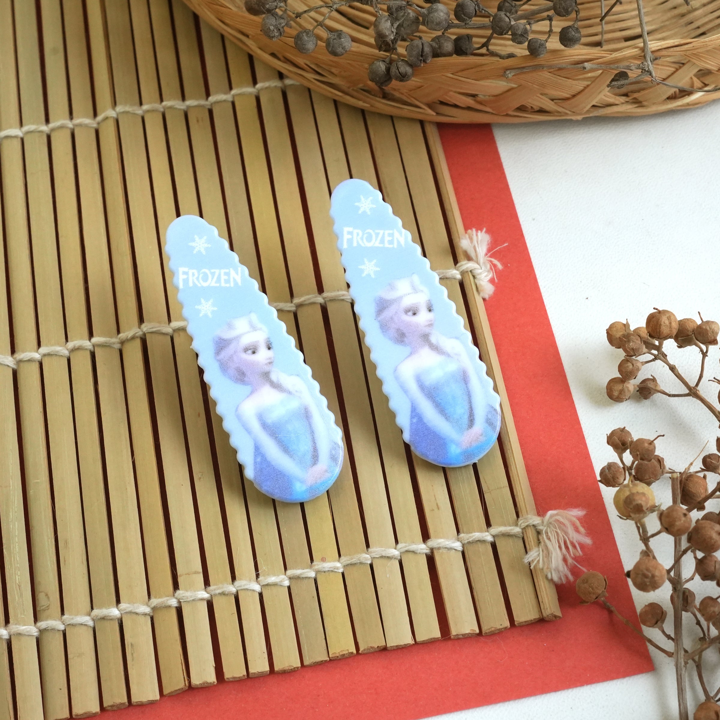 Frozen-Themed Hair Pins – Magical Style for Little Fans