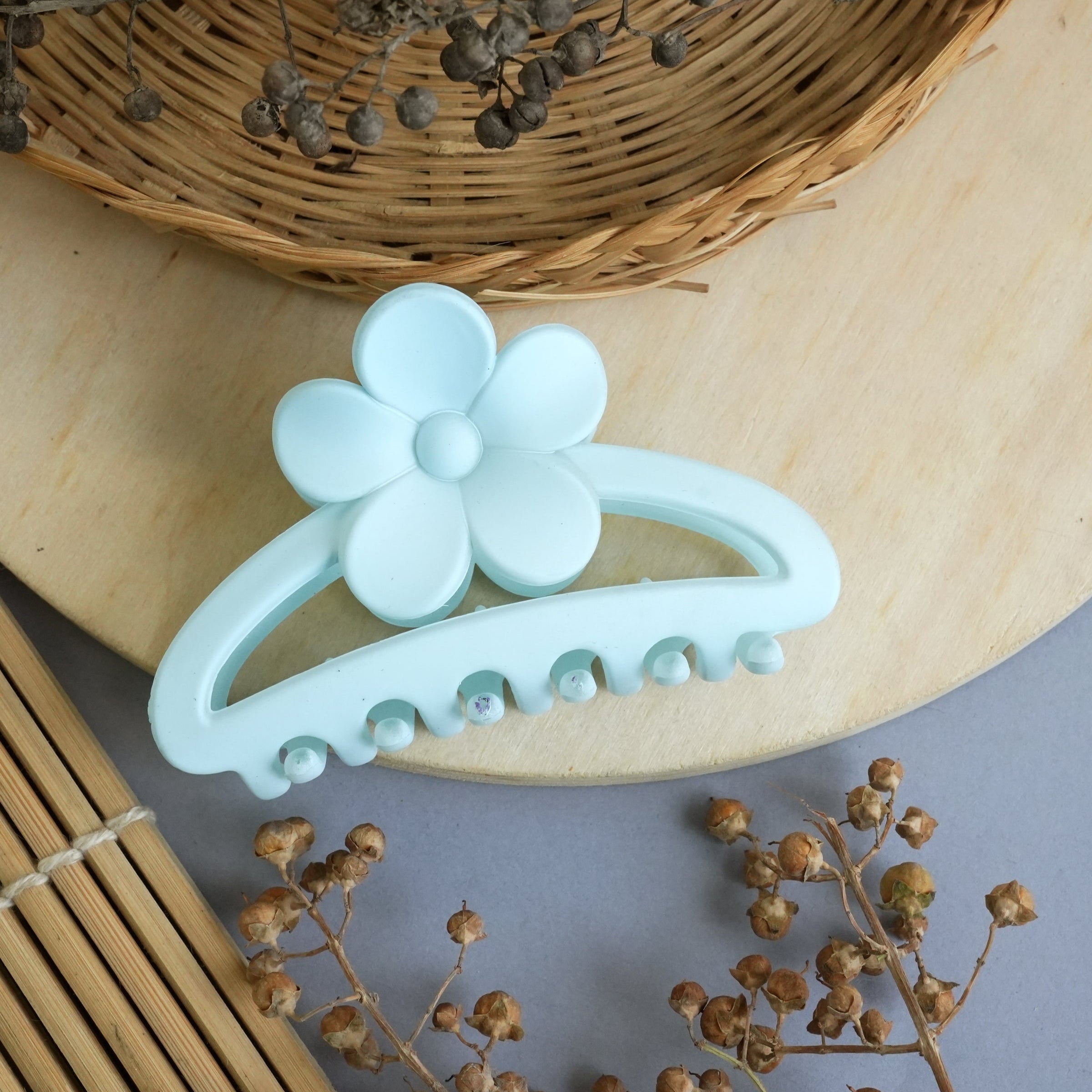 BloomGrip Floral Hair Claw Clips