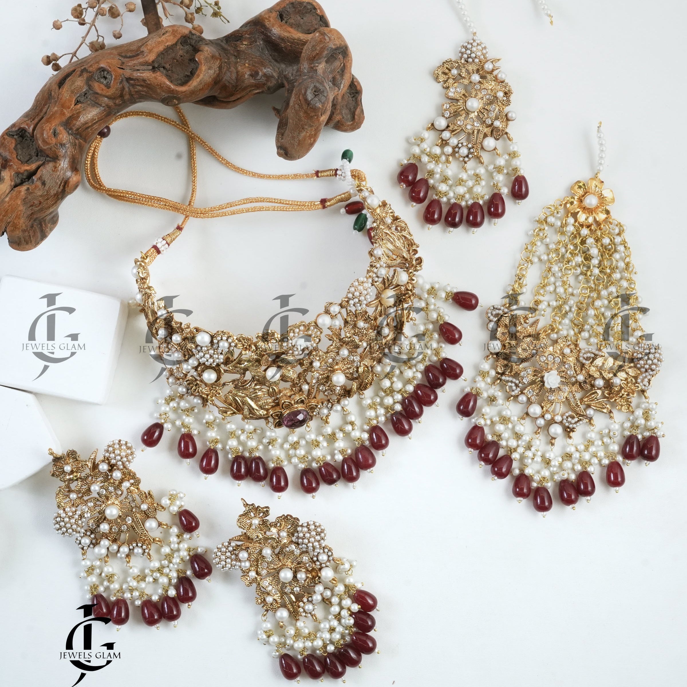 Matte Gold Turkish Collar Set With Deep Red and Pearl Accents