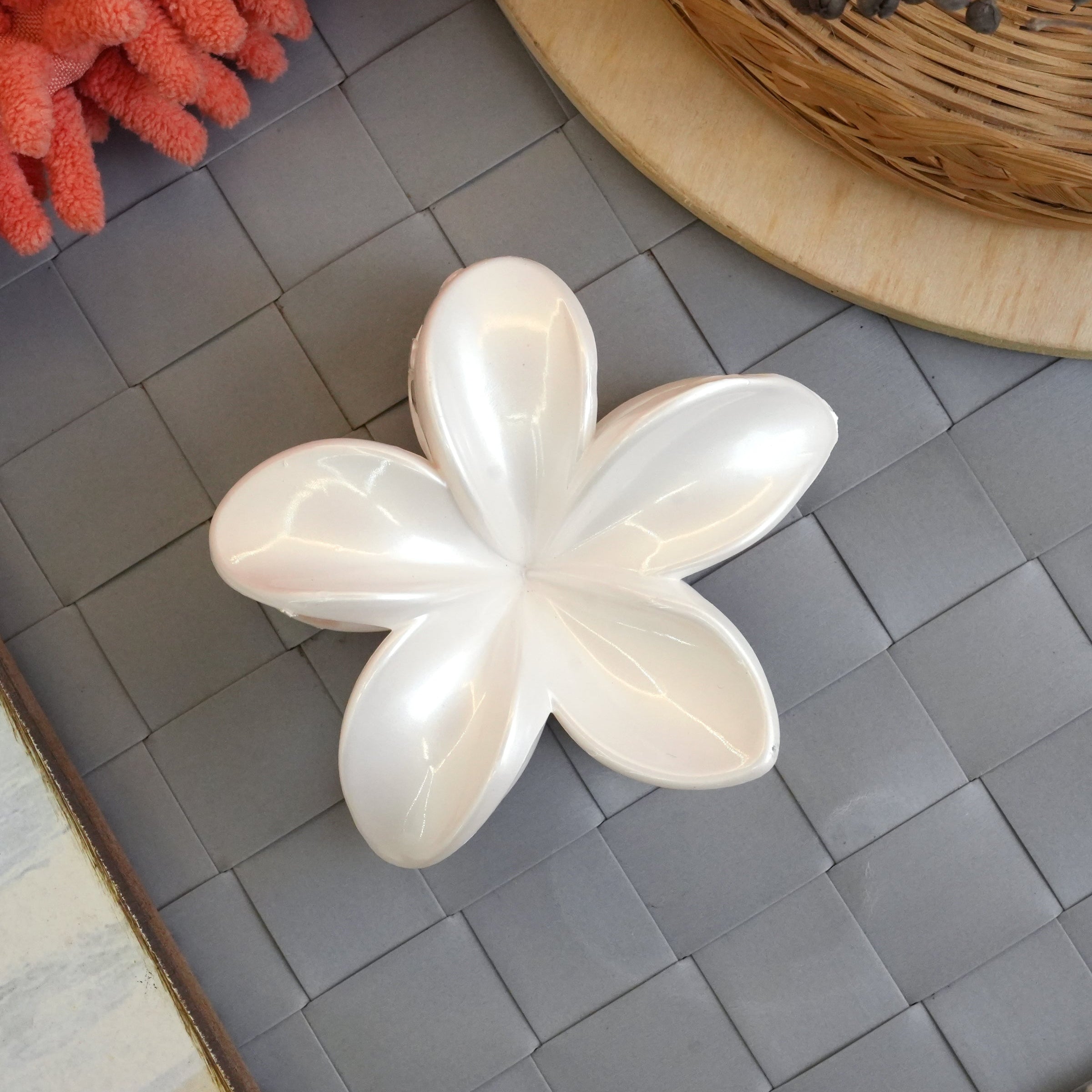 Floral hair clips