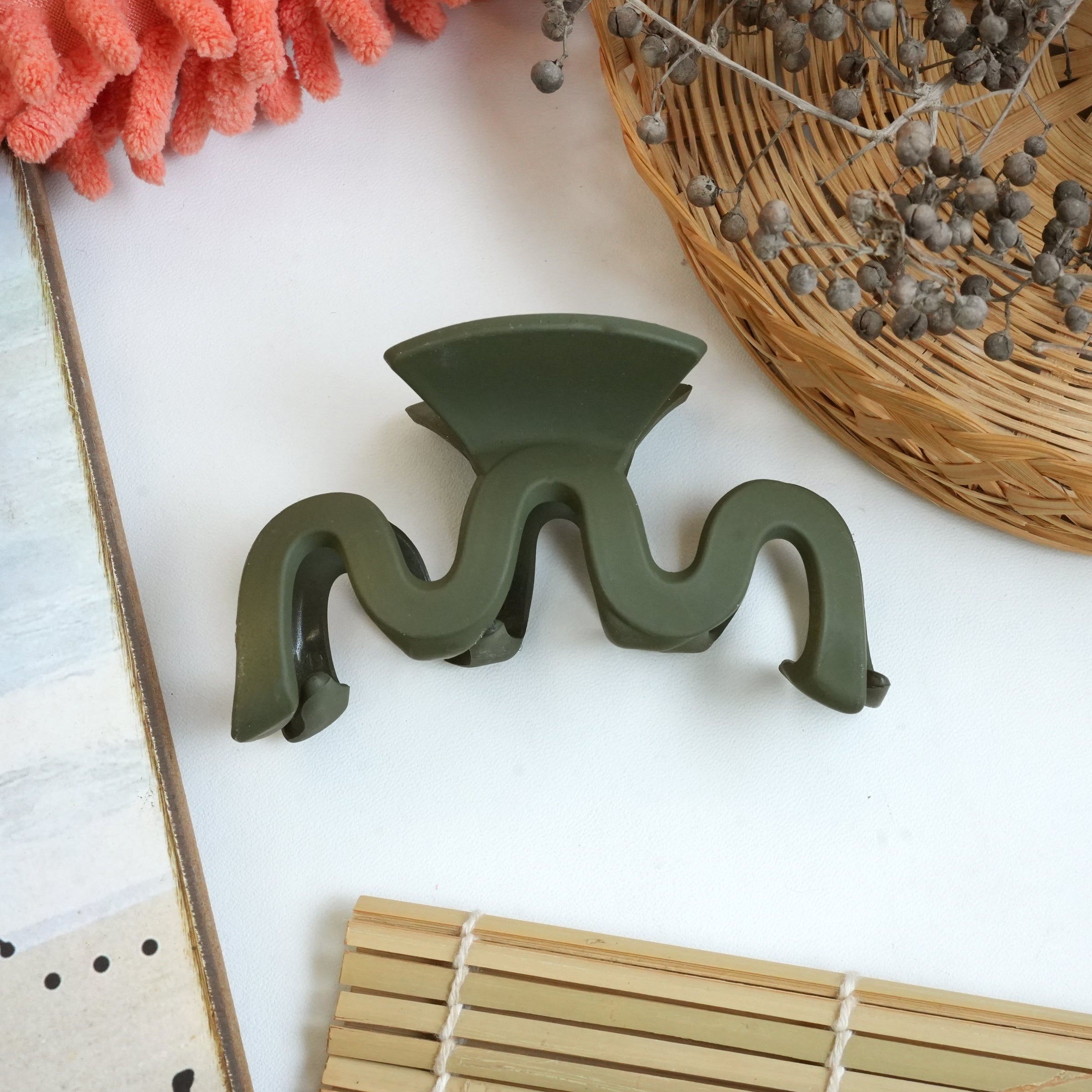 Wavy Hair Catcher