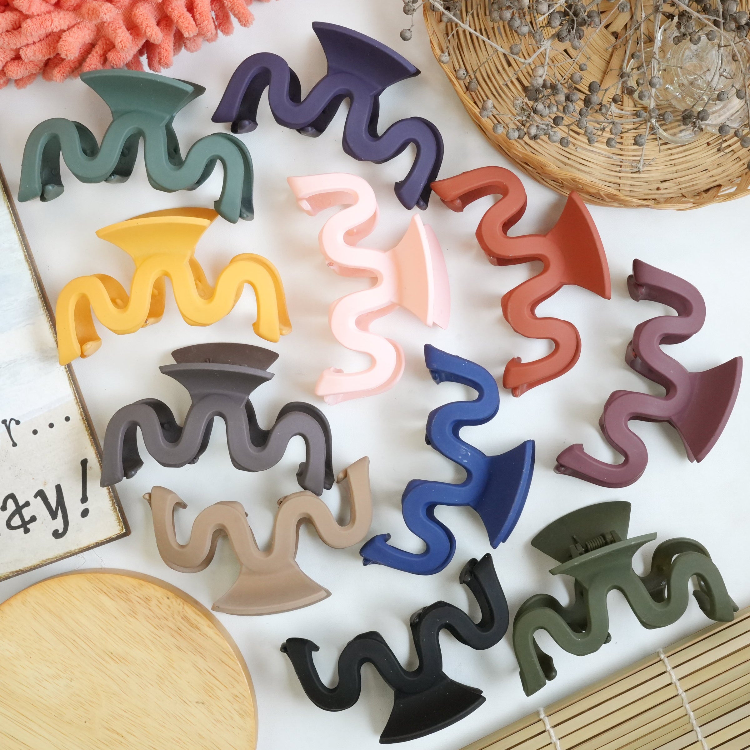 Wavy Hair Catcher